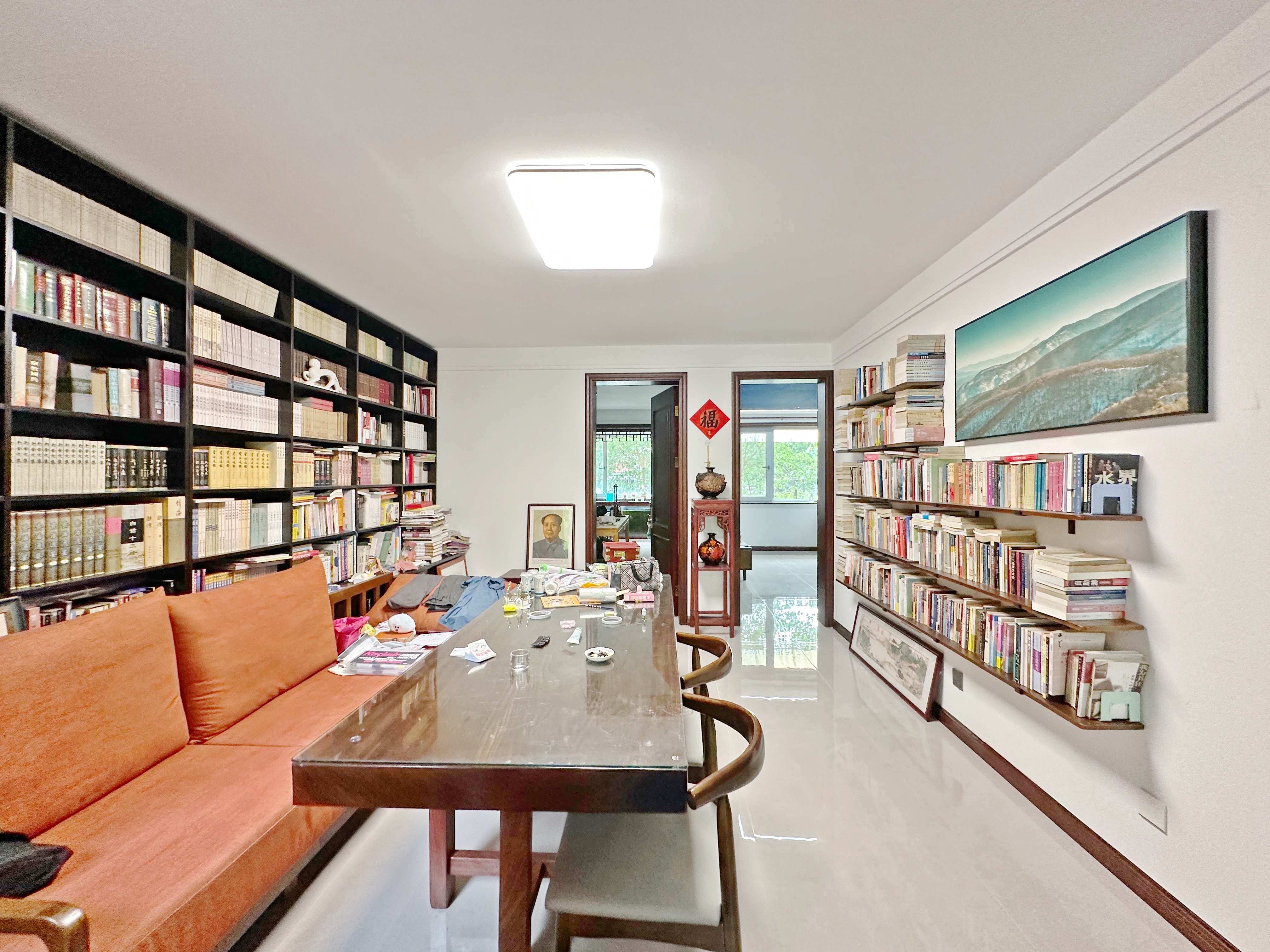  卧龙花园龙和苑 南北