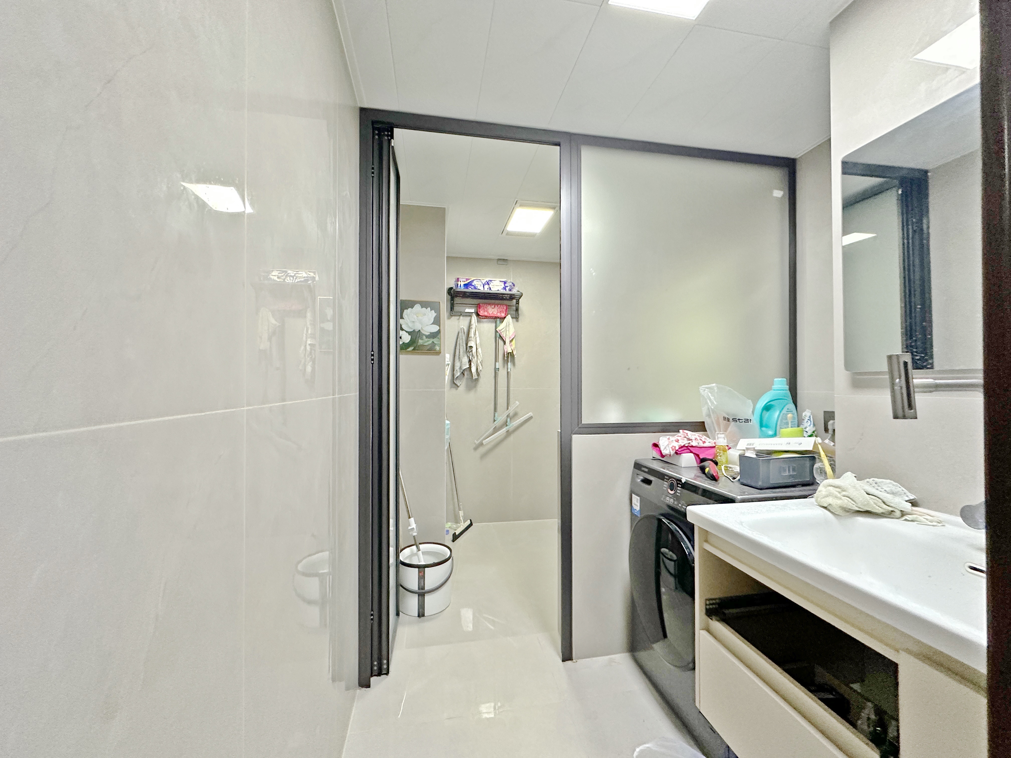 卧龙花园龙和苑