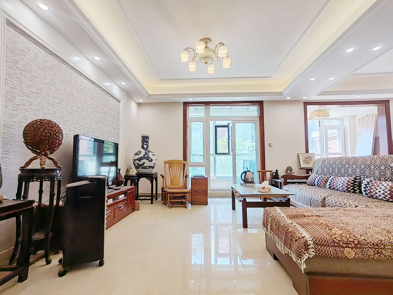  碧桂园莱蒙湖 南北