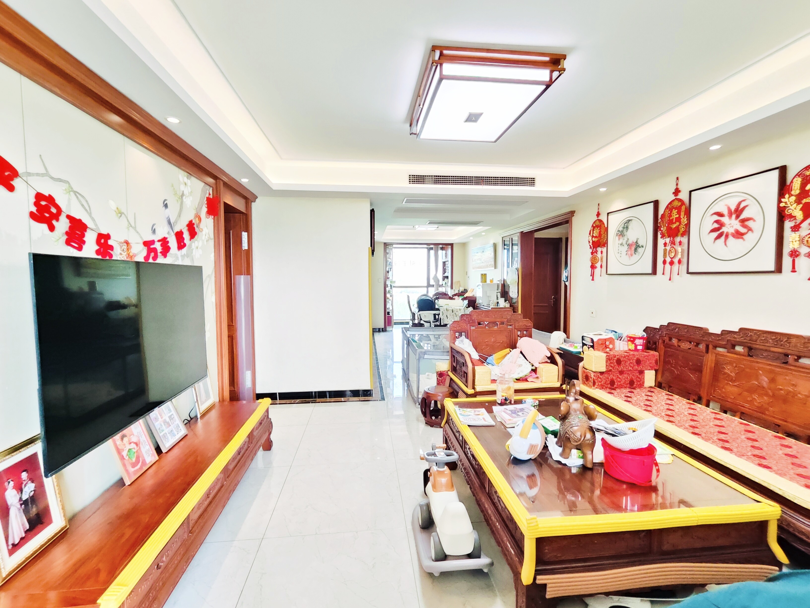 海尔云世界滟澜公馆花园