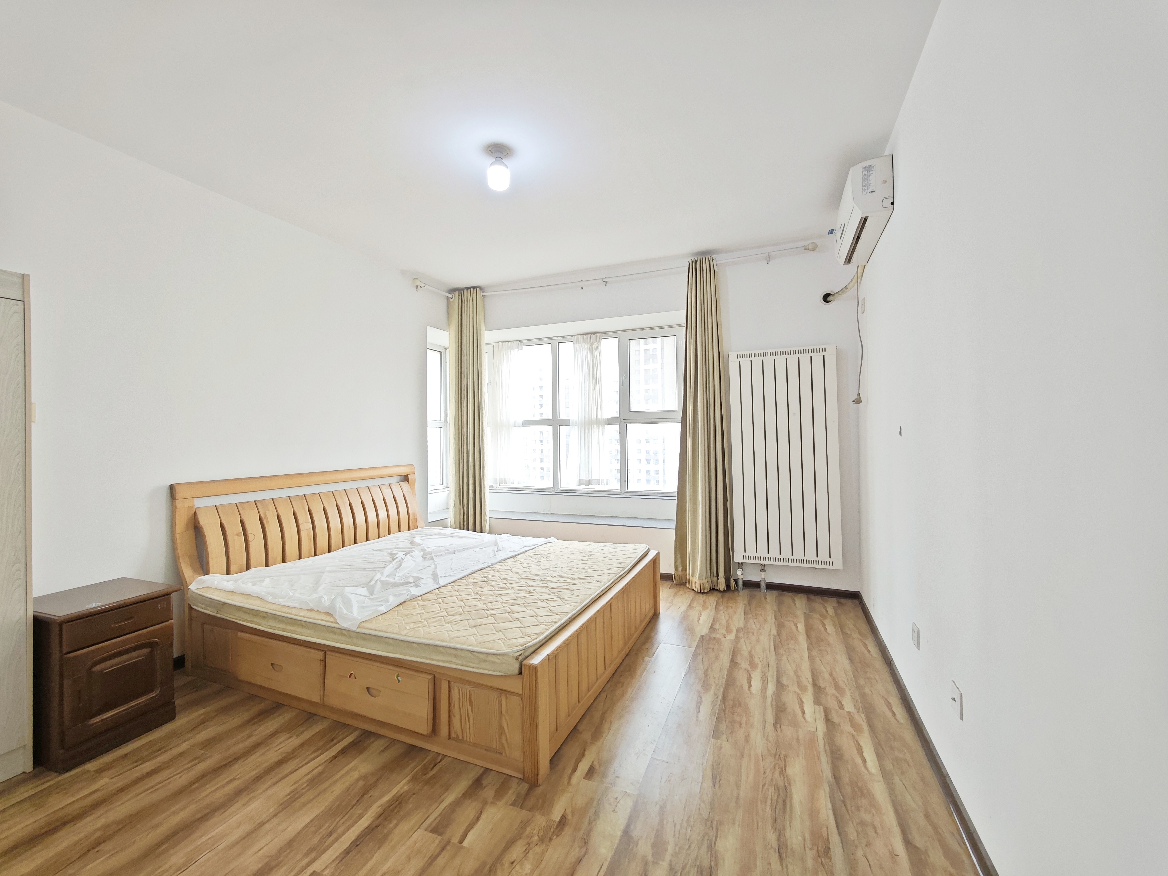 绿地新里香榭丽公馆