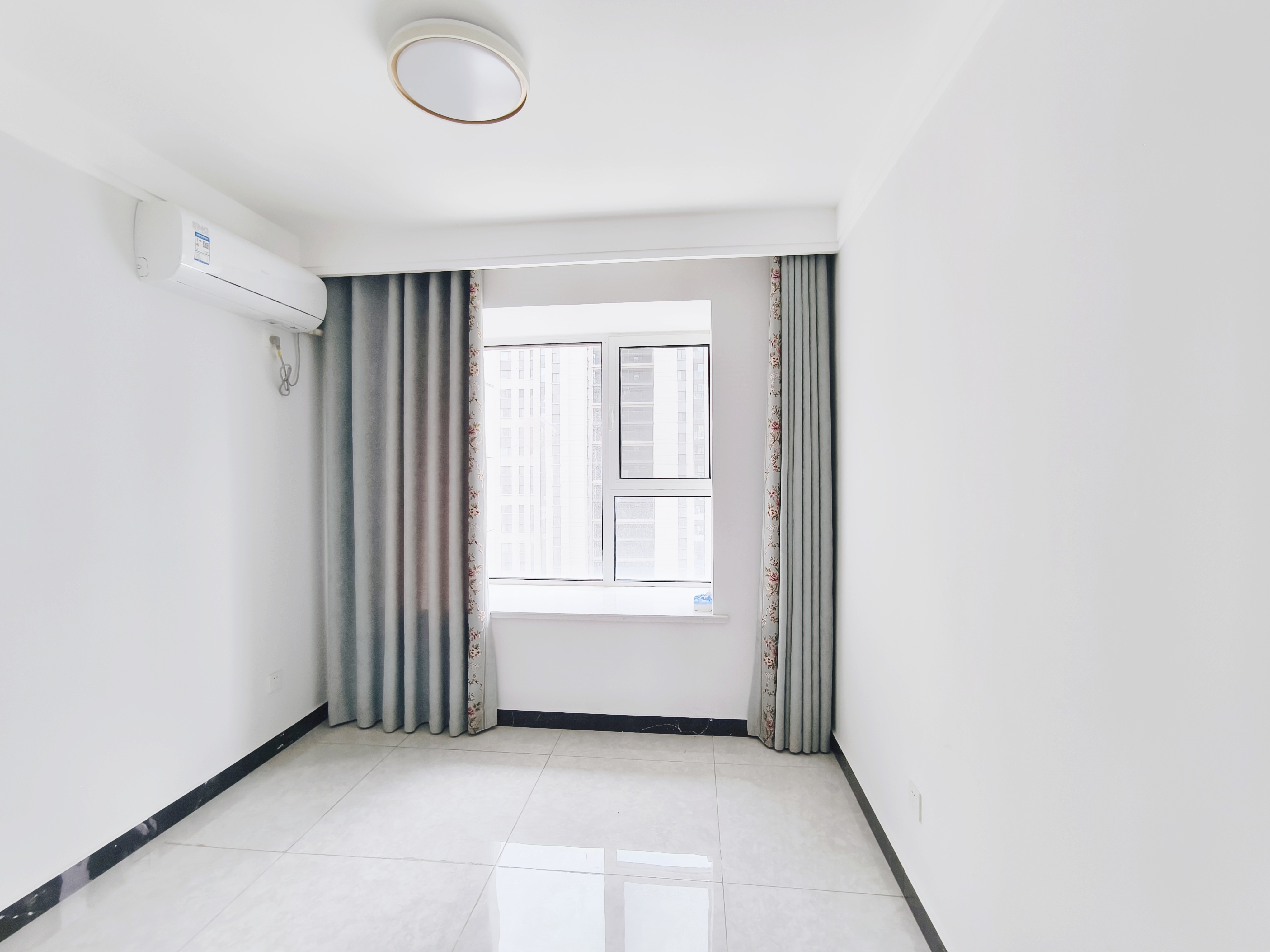 鲁能泰山7号三期