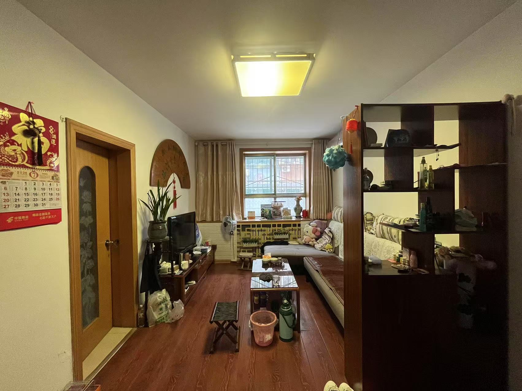  建筑新村南路27号 南北