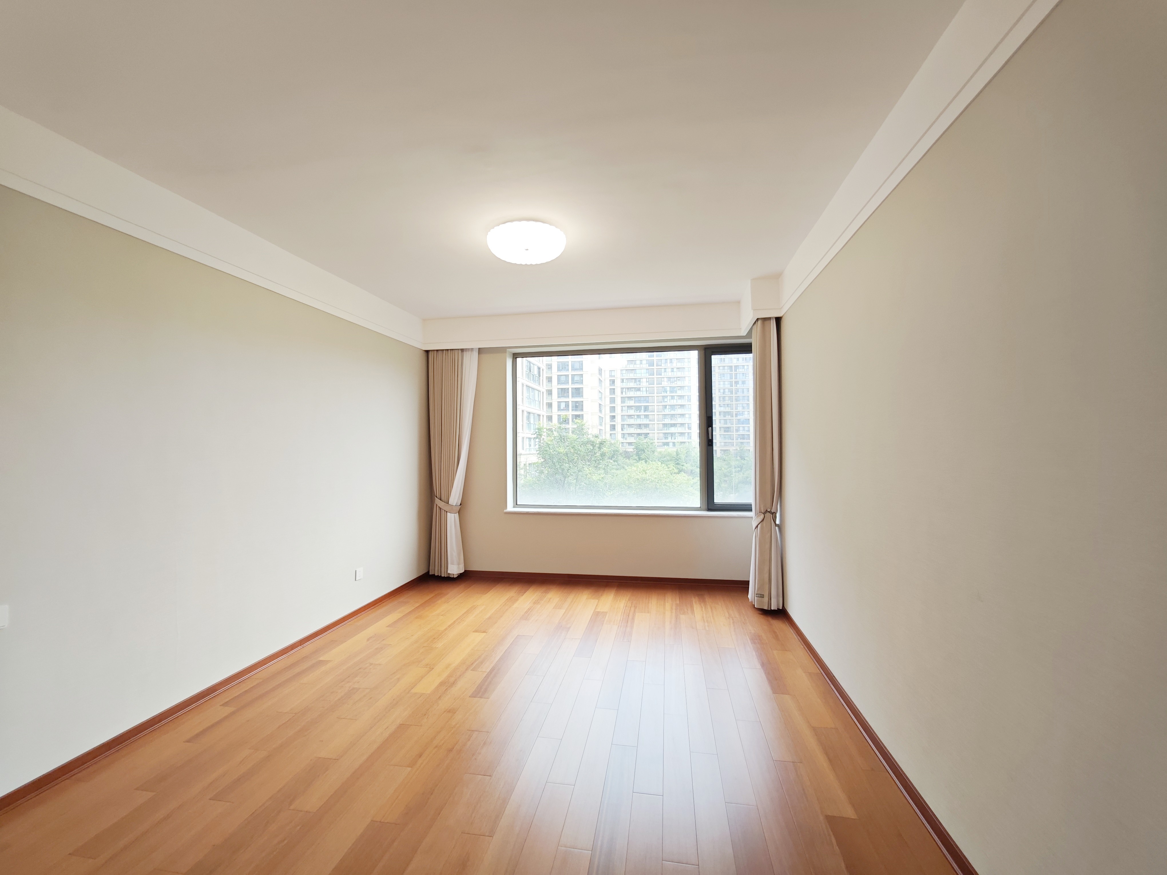 海尔绿城全运村锦兰园