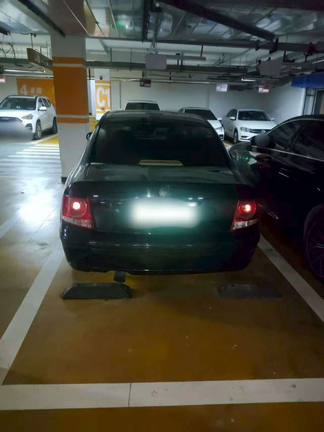  中新锦绣天地车位  南北