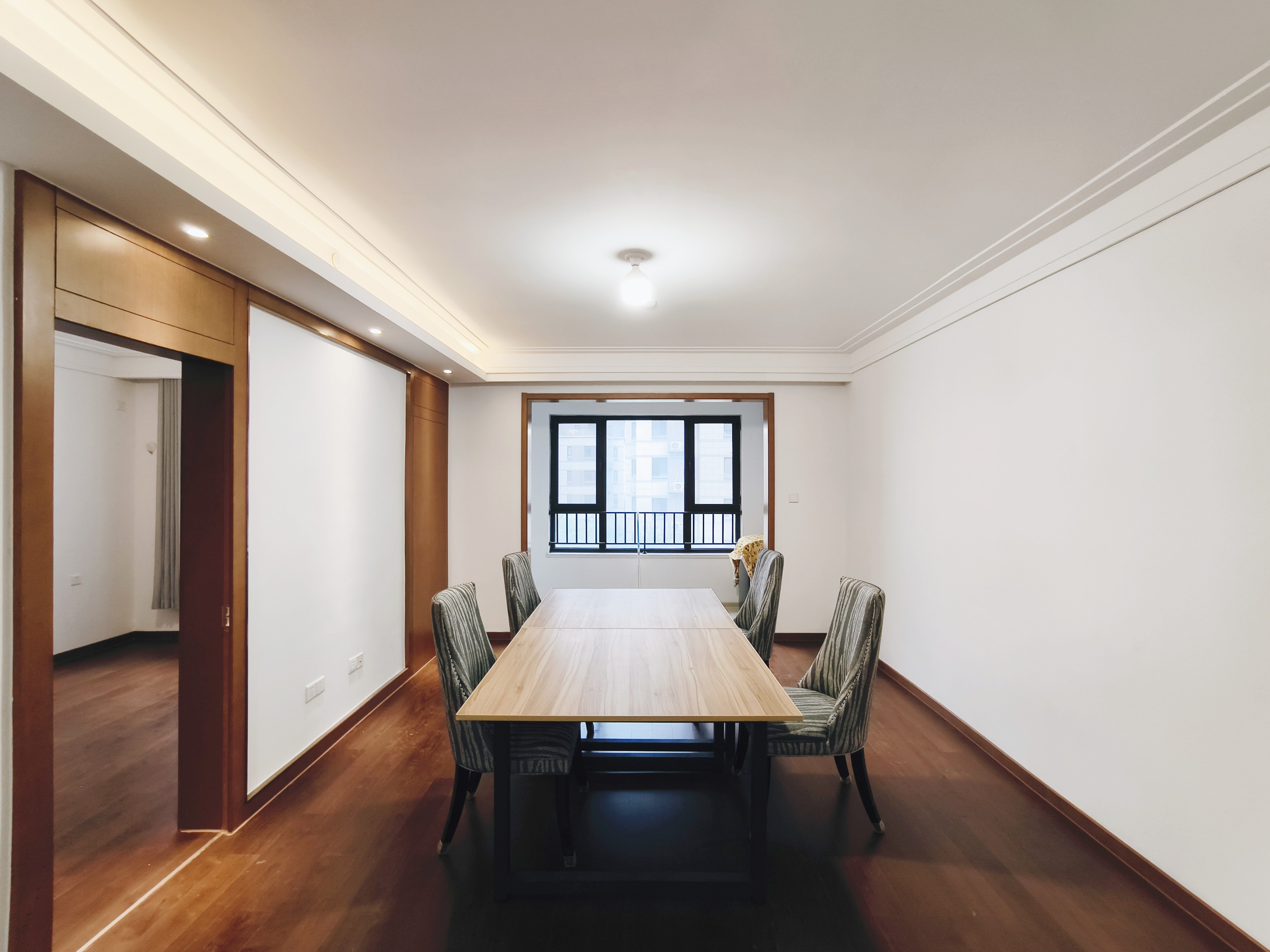  中新锦绣天地 南北