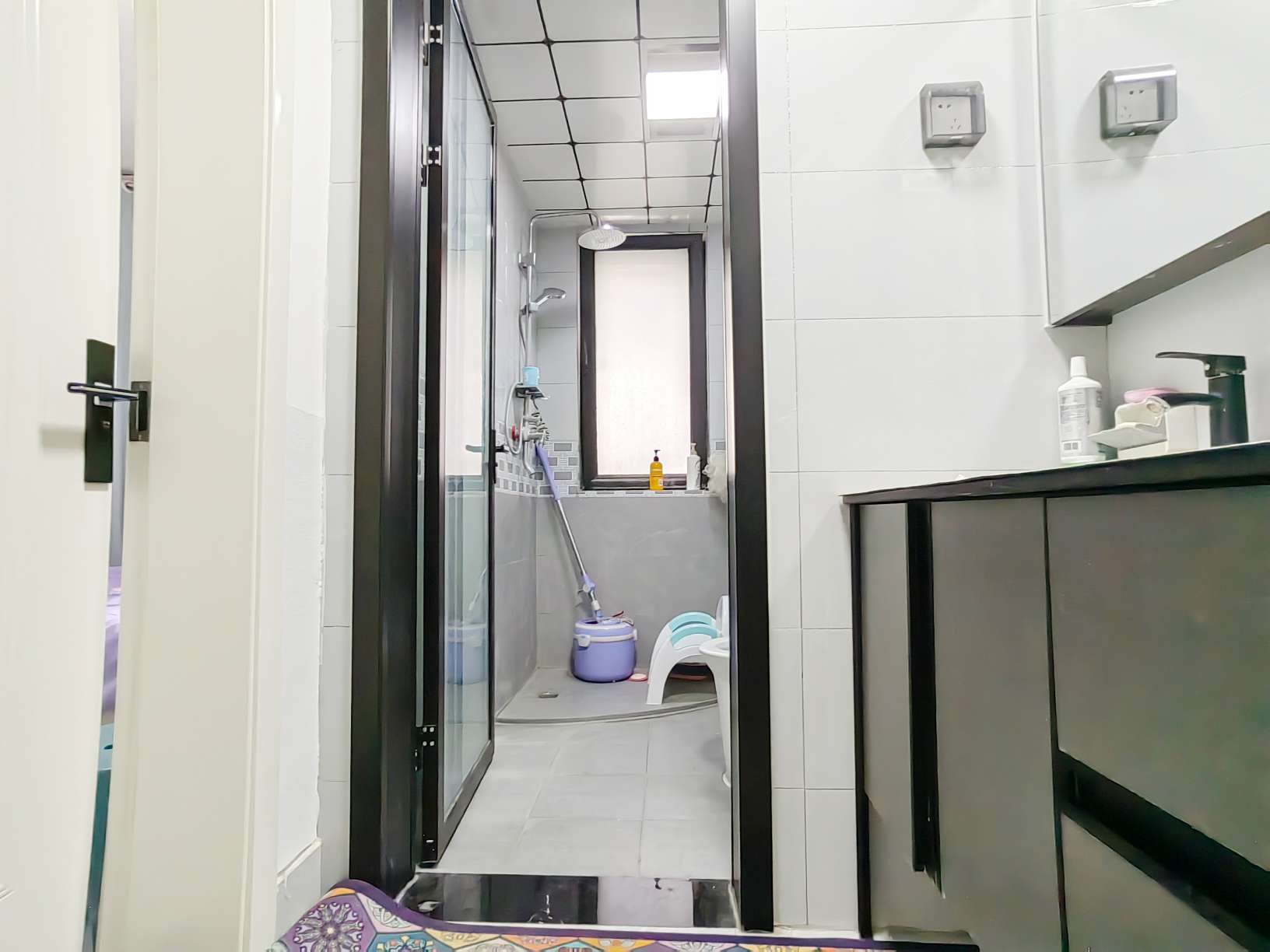 中康绿城百合花园