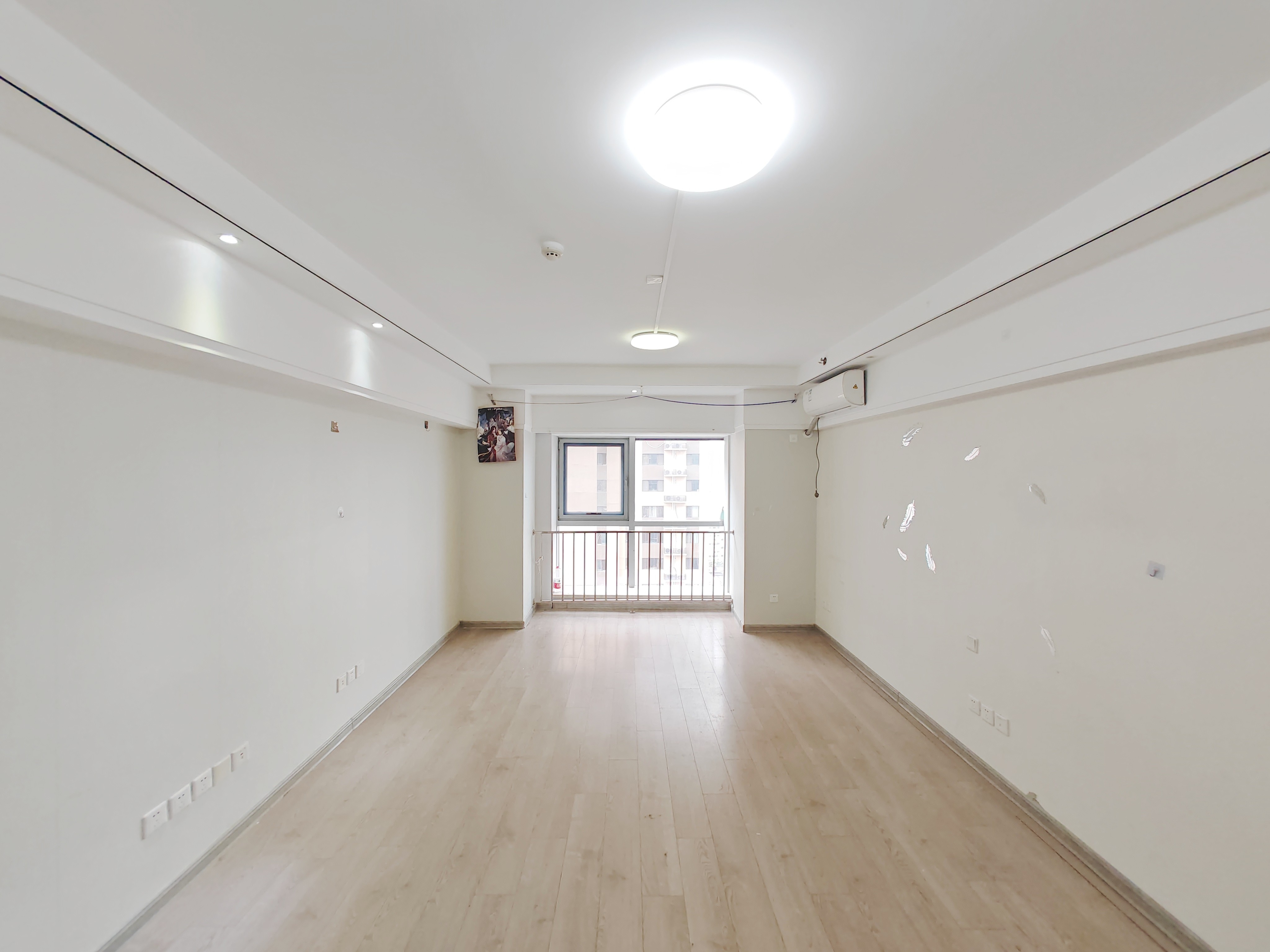  广厦聚隆广场 南