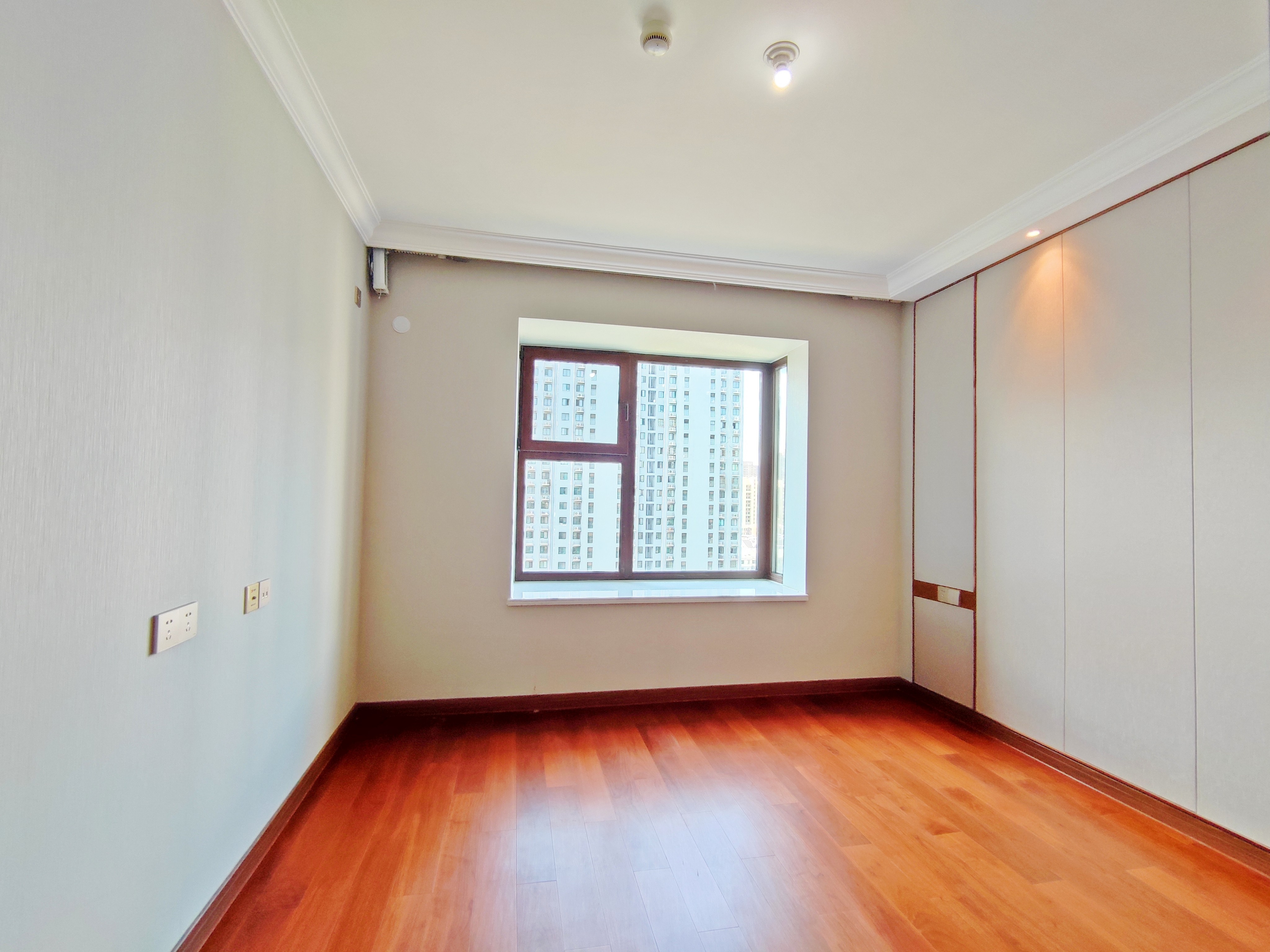 旭辉银盛泰瑞锦台