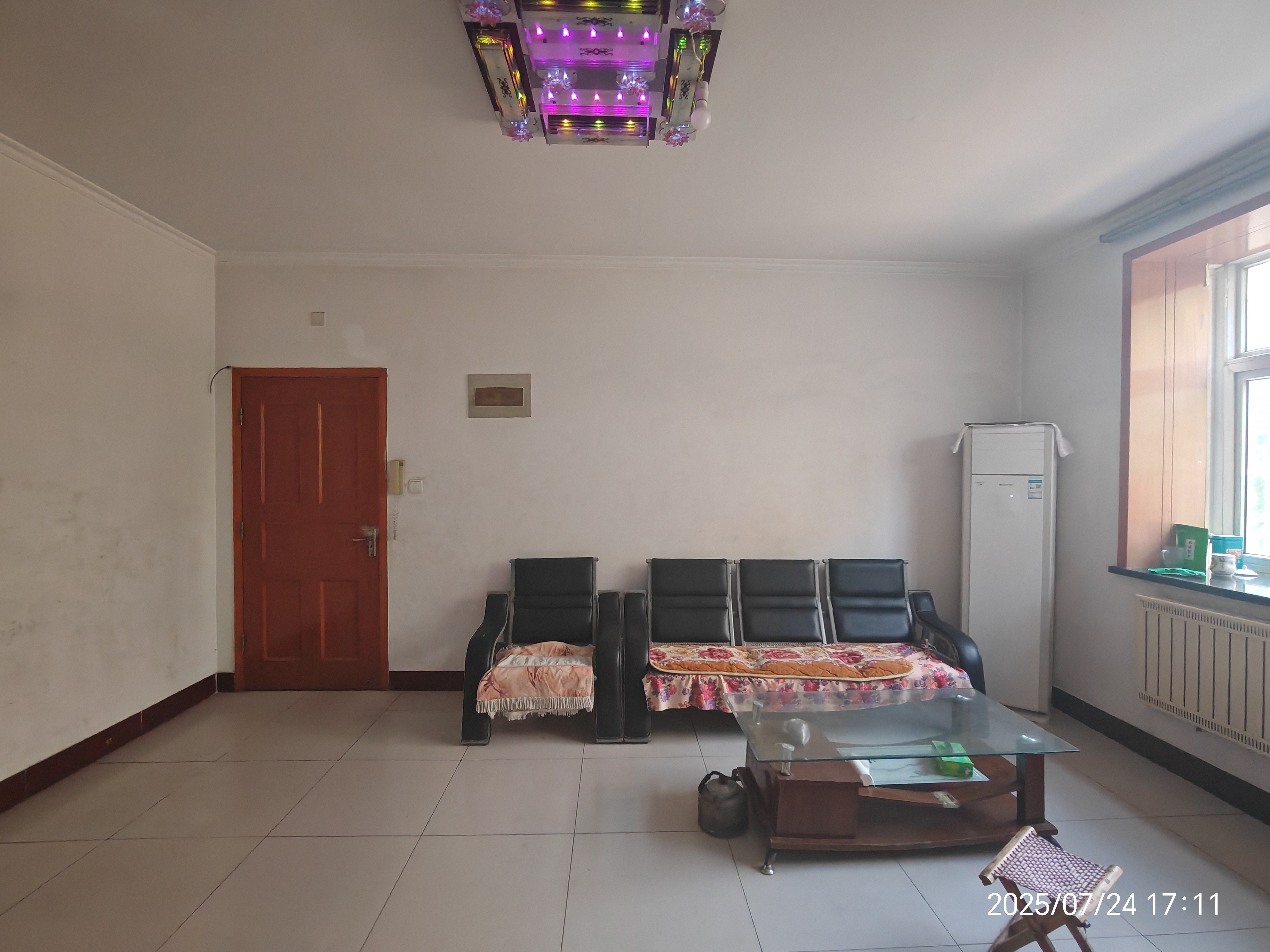  长清凤凰山庄 南北