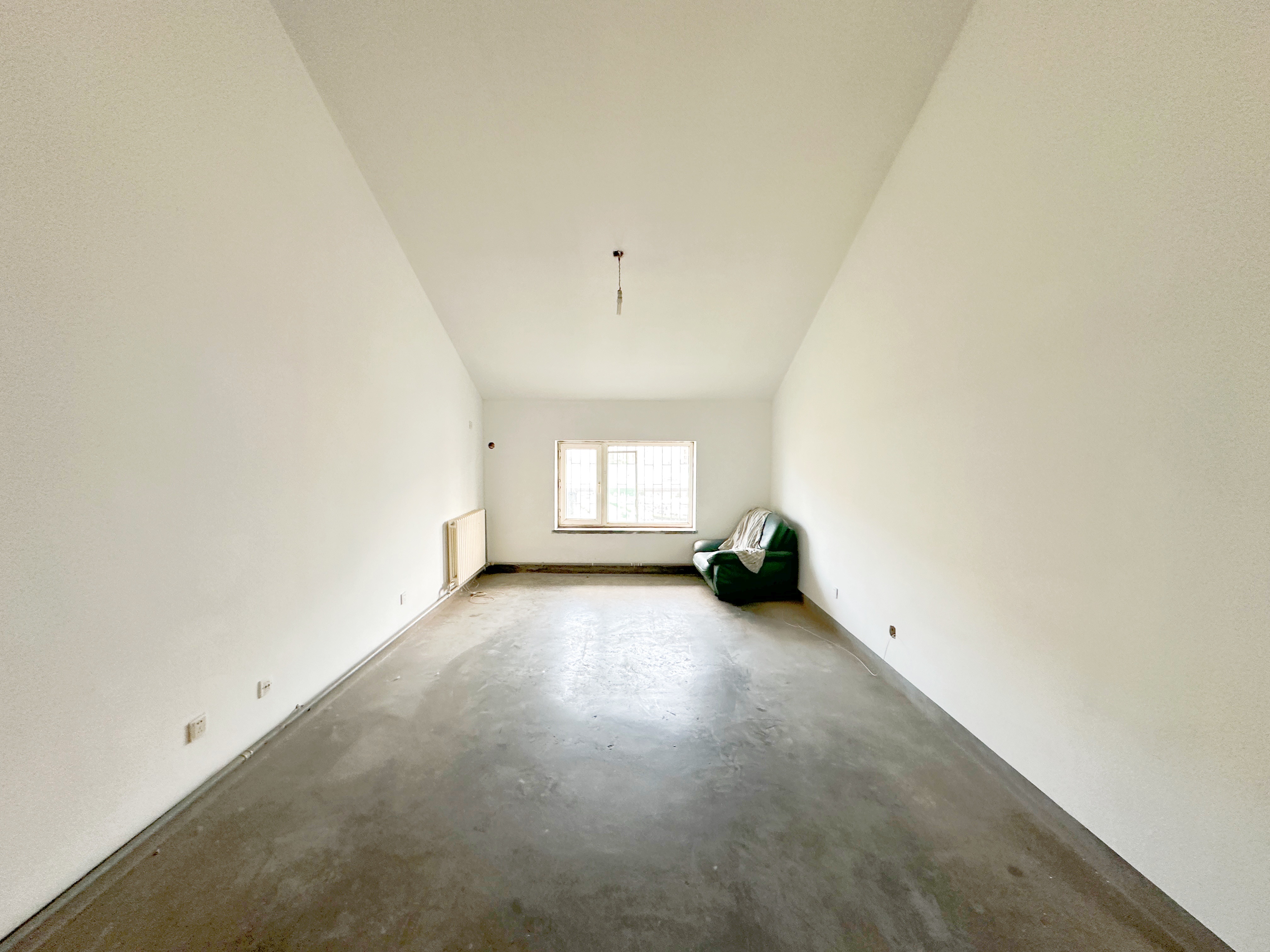  元首针织宿舍 南北