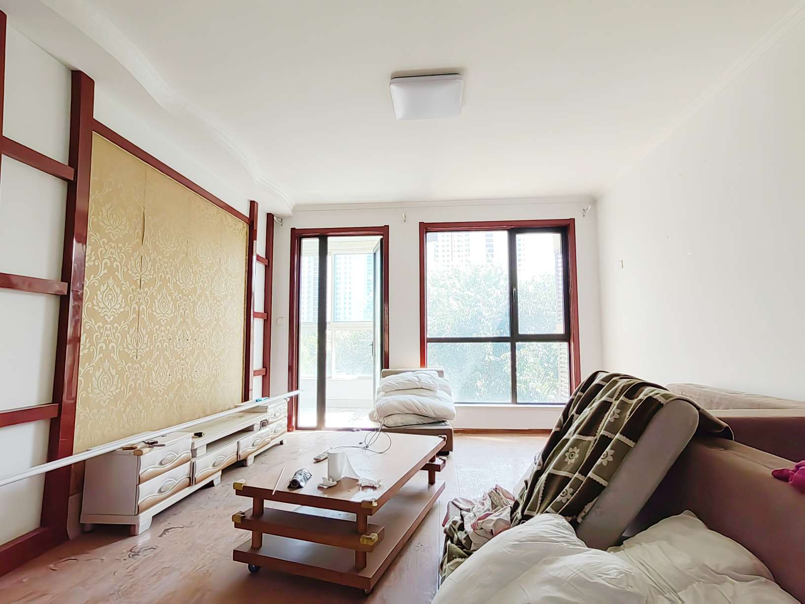  洋房带露台 交通便捷 低密度社区 近地铁