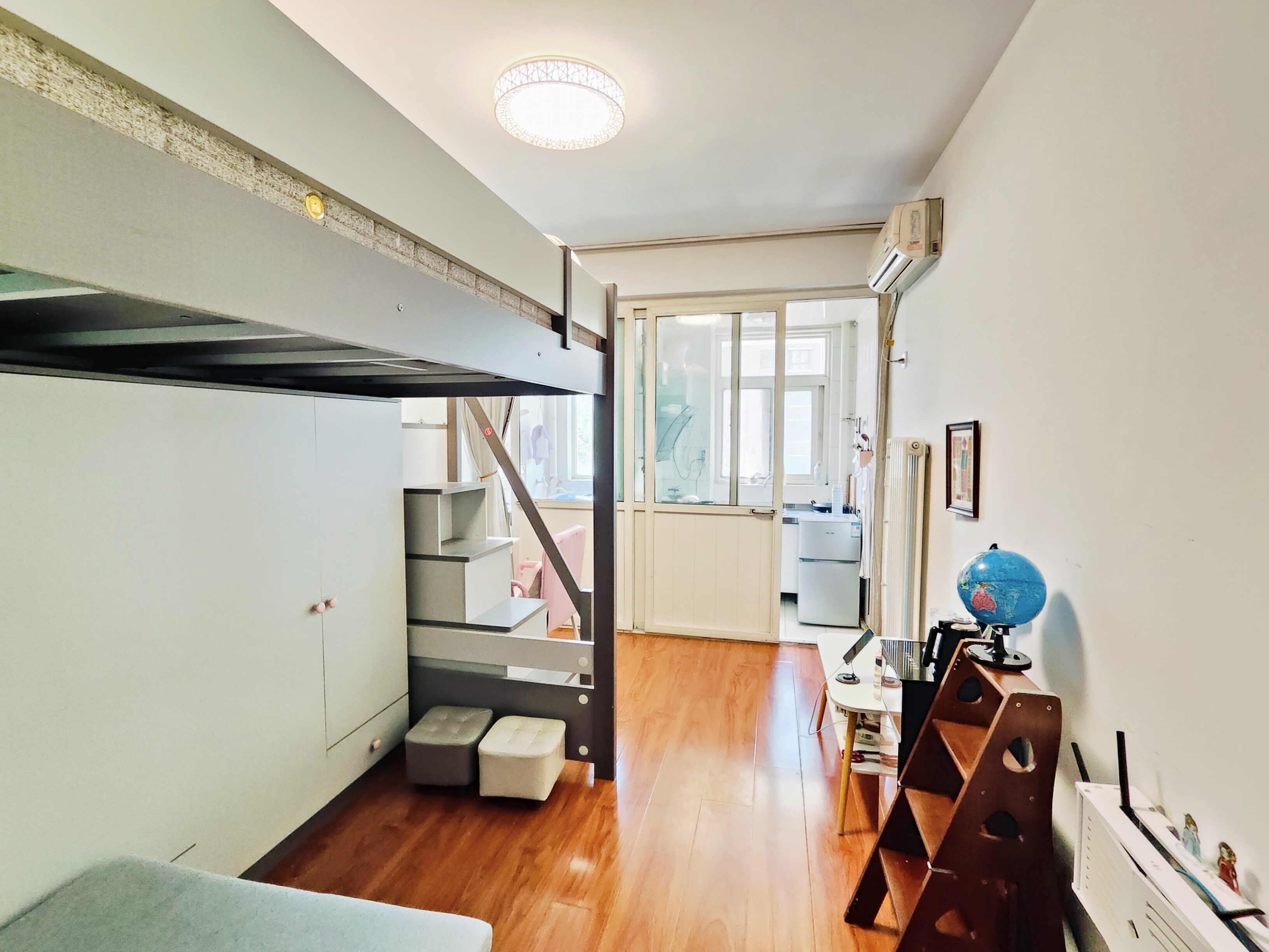  腾骐冠宸花园 南北