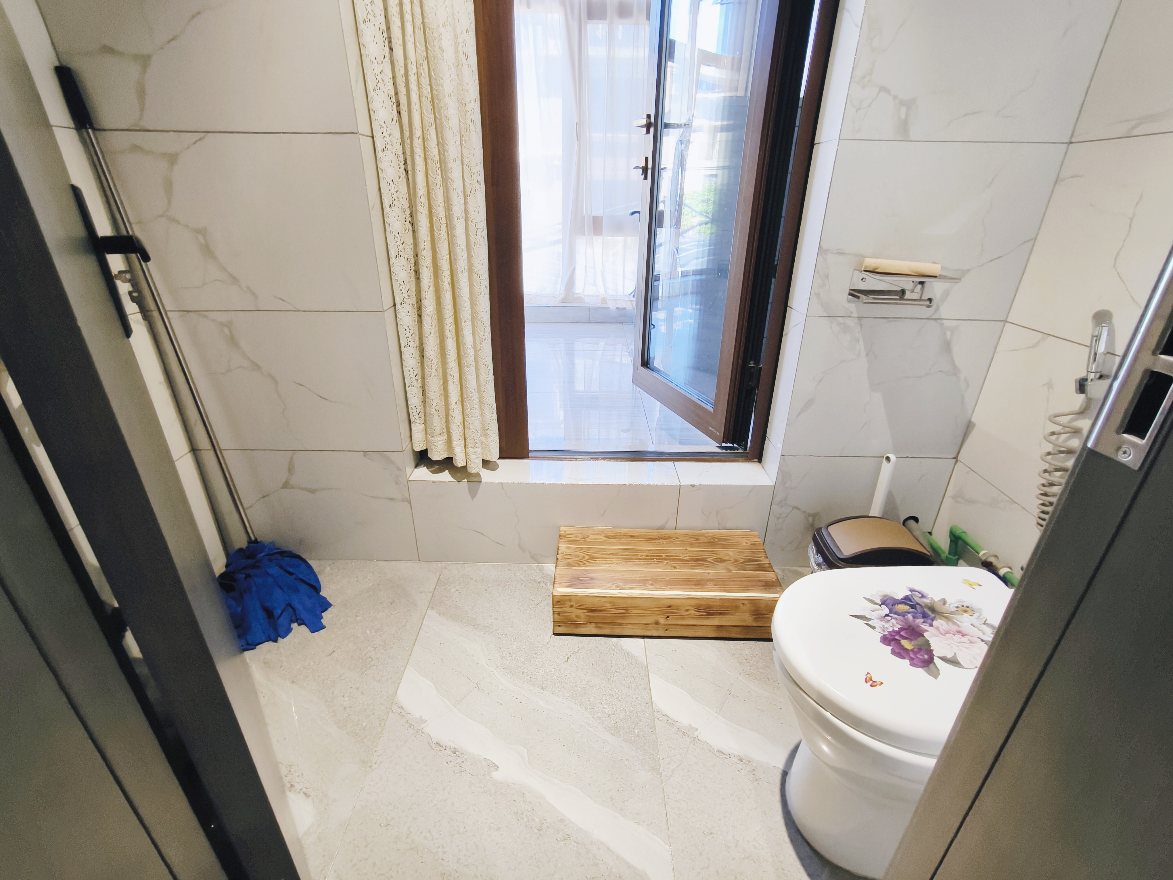 银丰唐郡玫瑰园