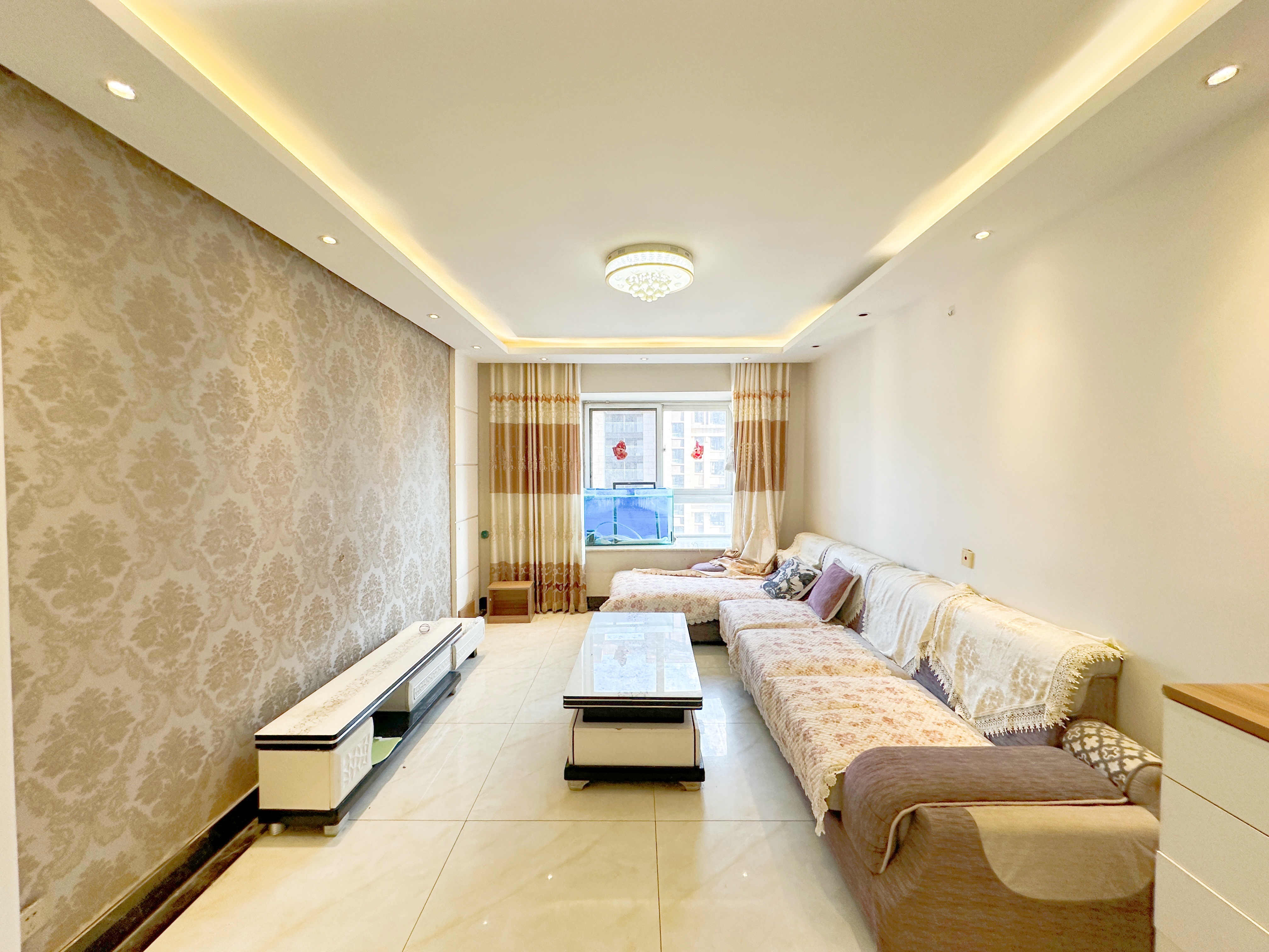 绿地新里梵尔赛公馆