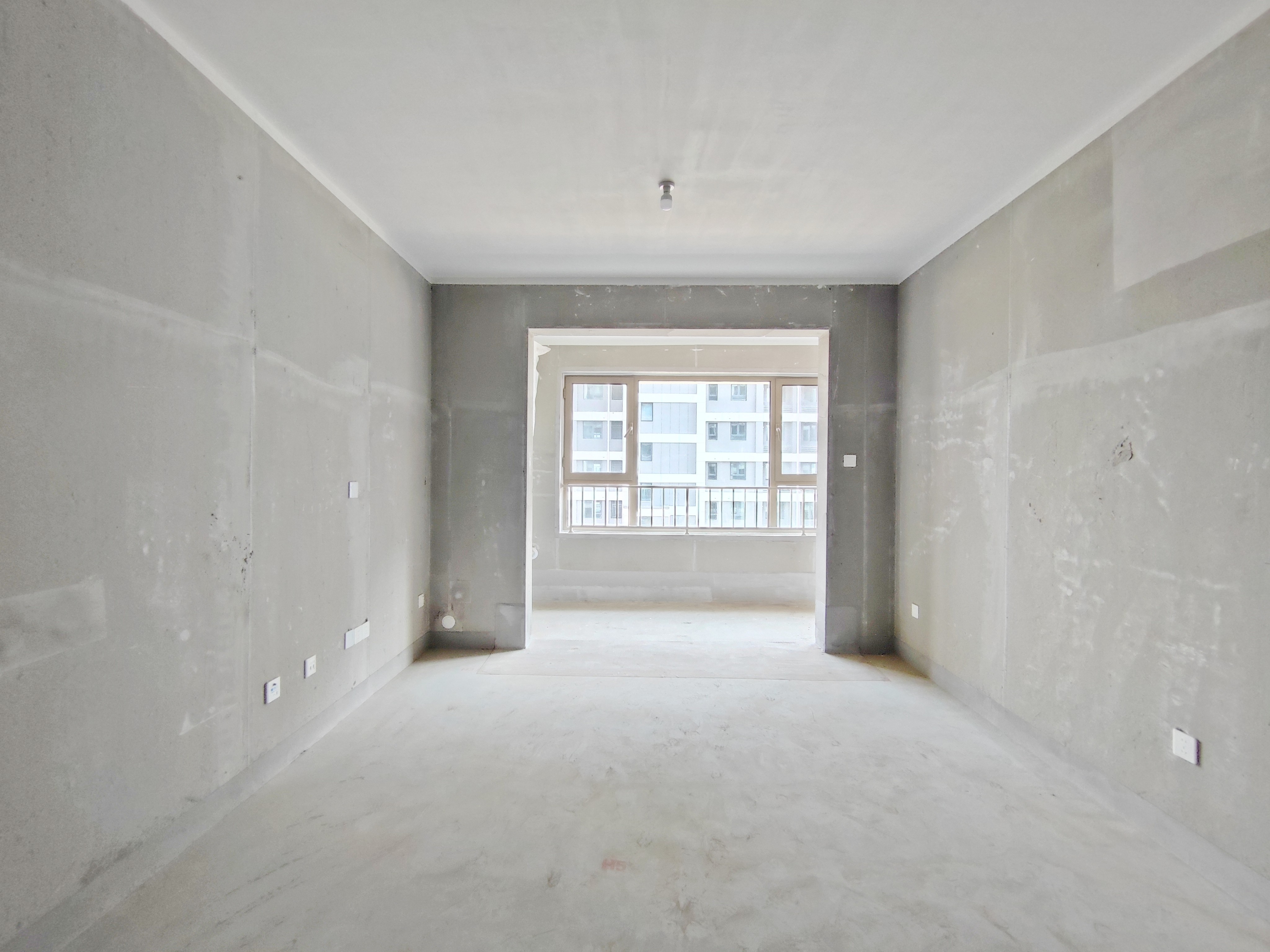  海信时代城 南北