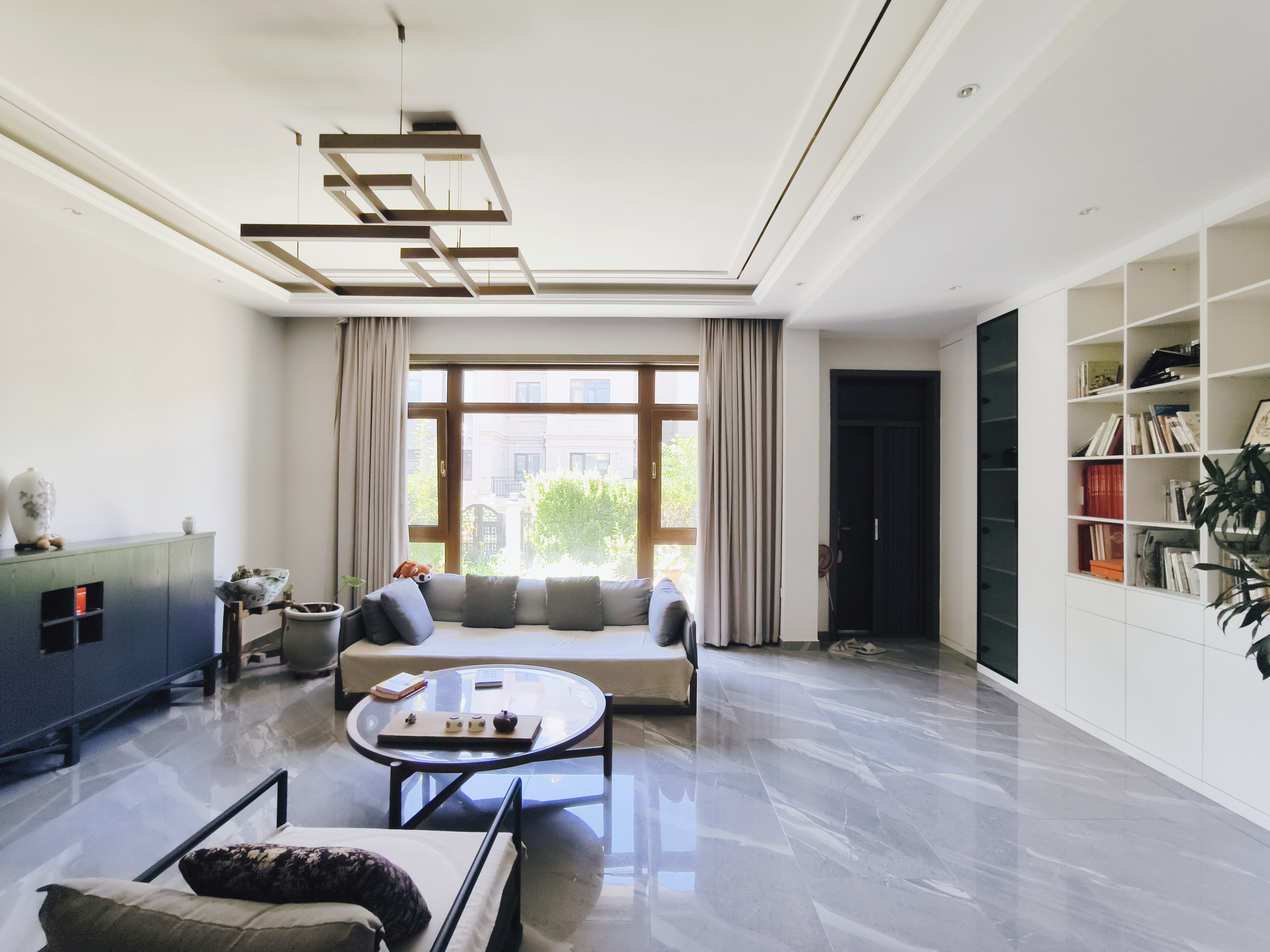 银丰唐郡玫瑰园