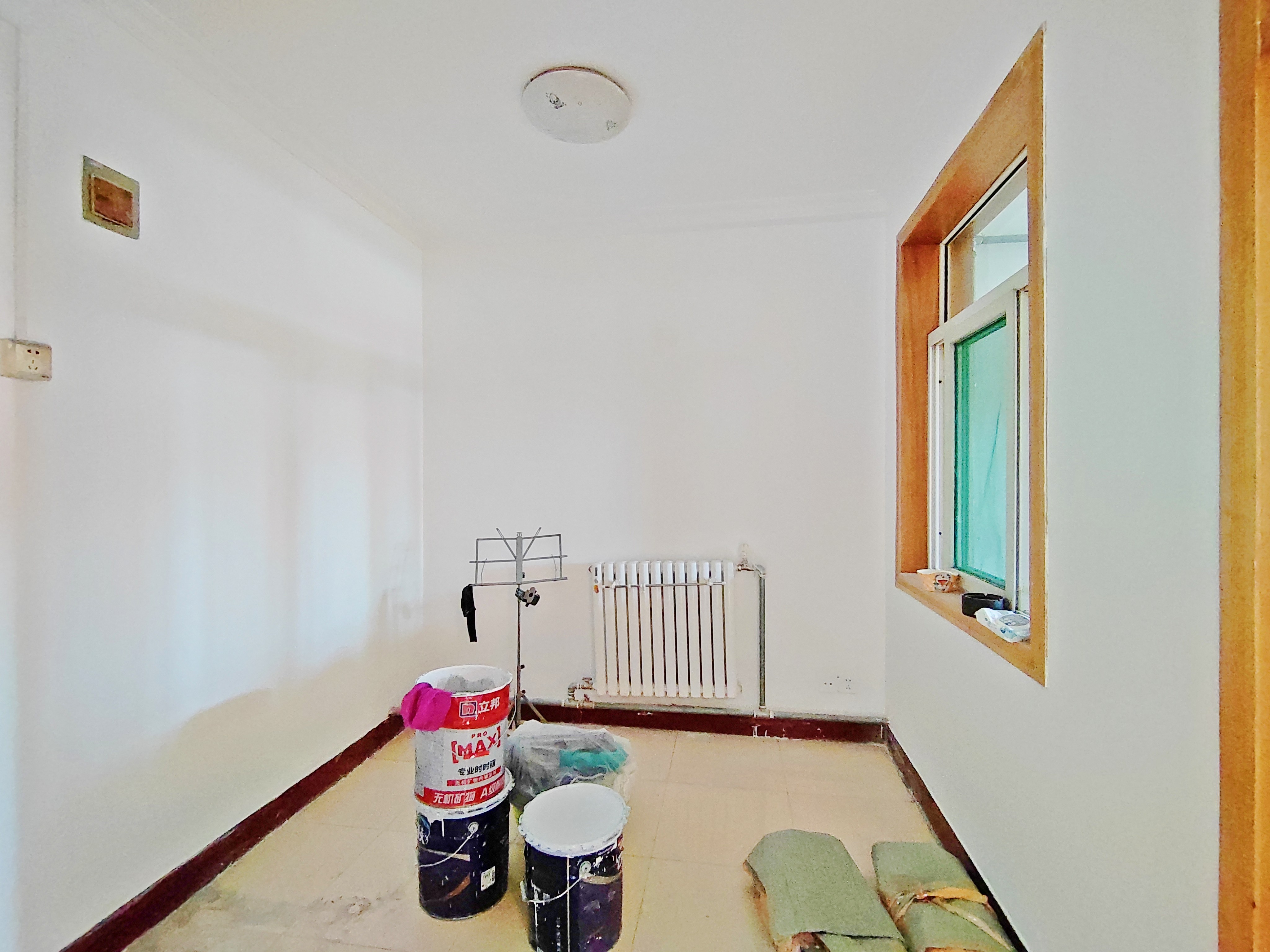  王官庄九区 两室一厅 卧室朝阳 户型方正 采光好