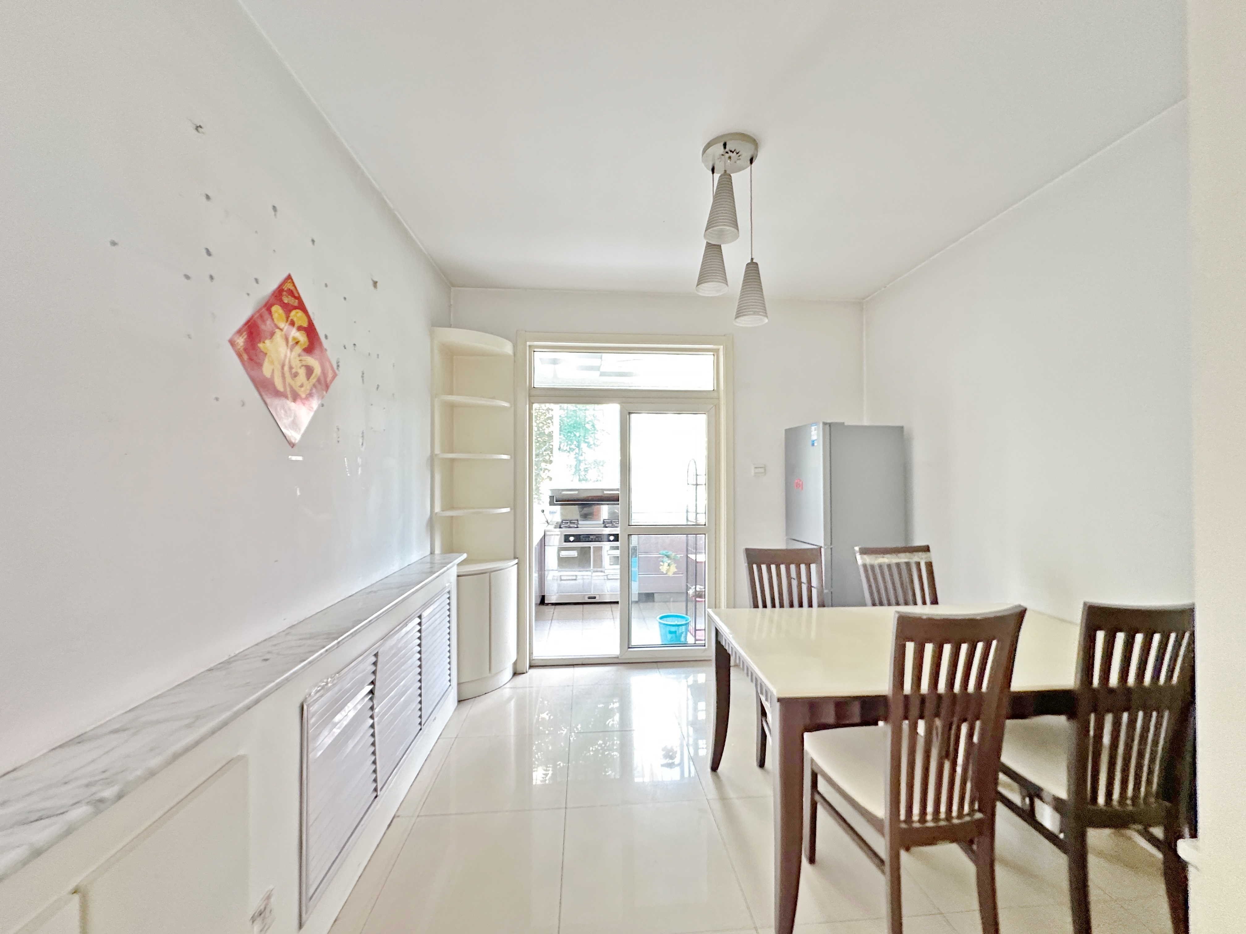 卧龙花园龙和苑