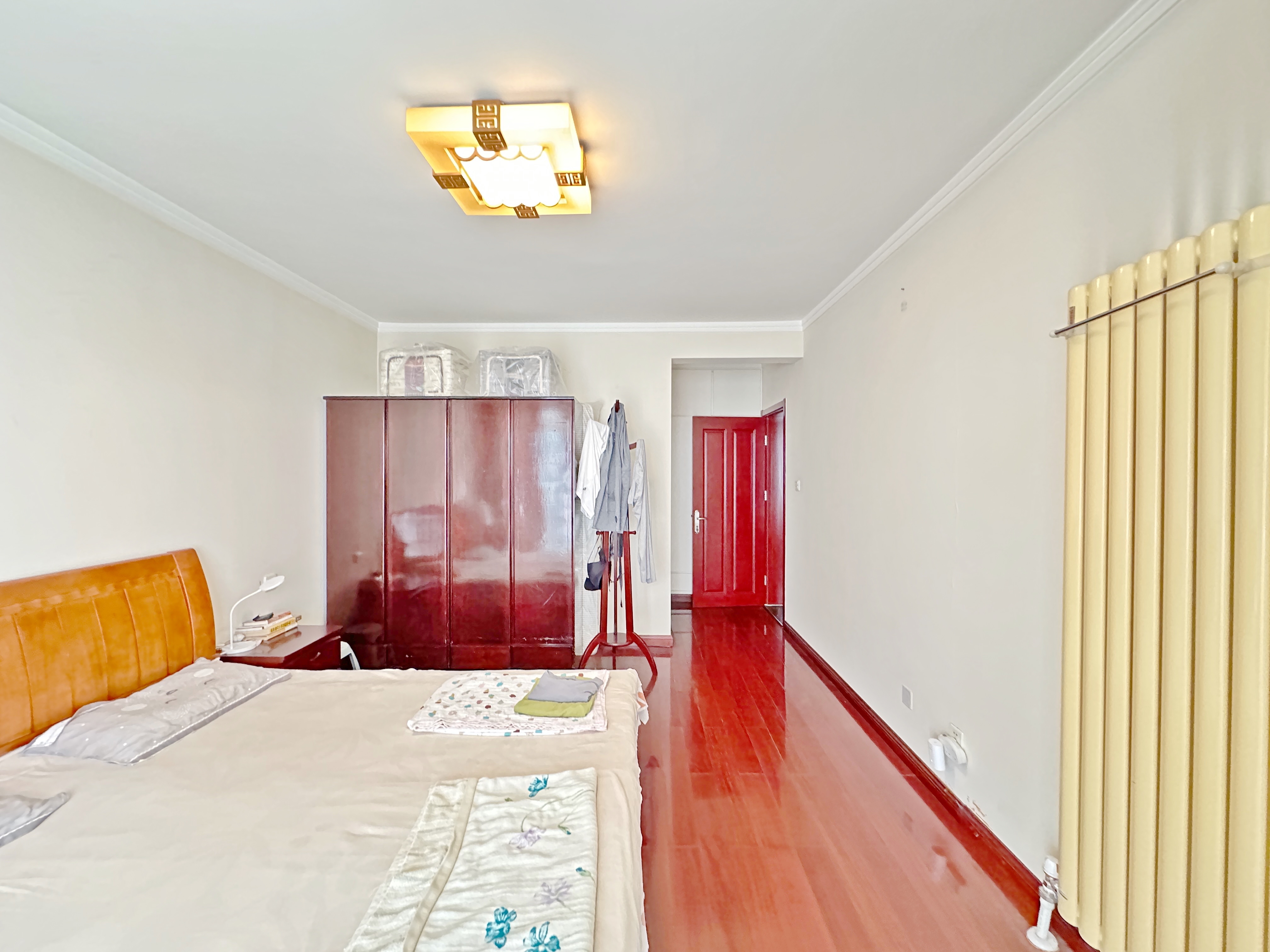 卧龙花园龙泰苑