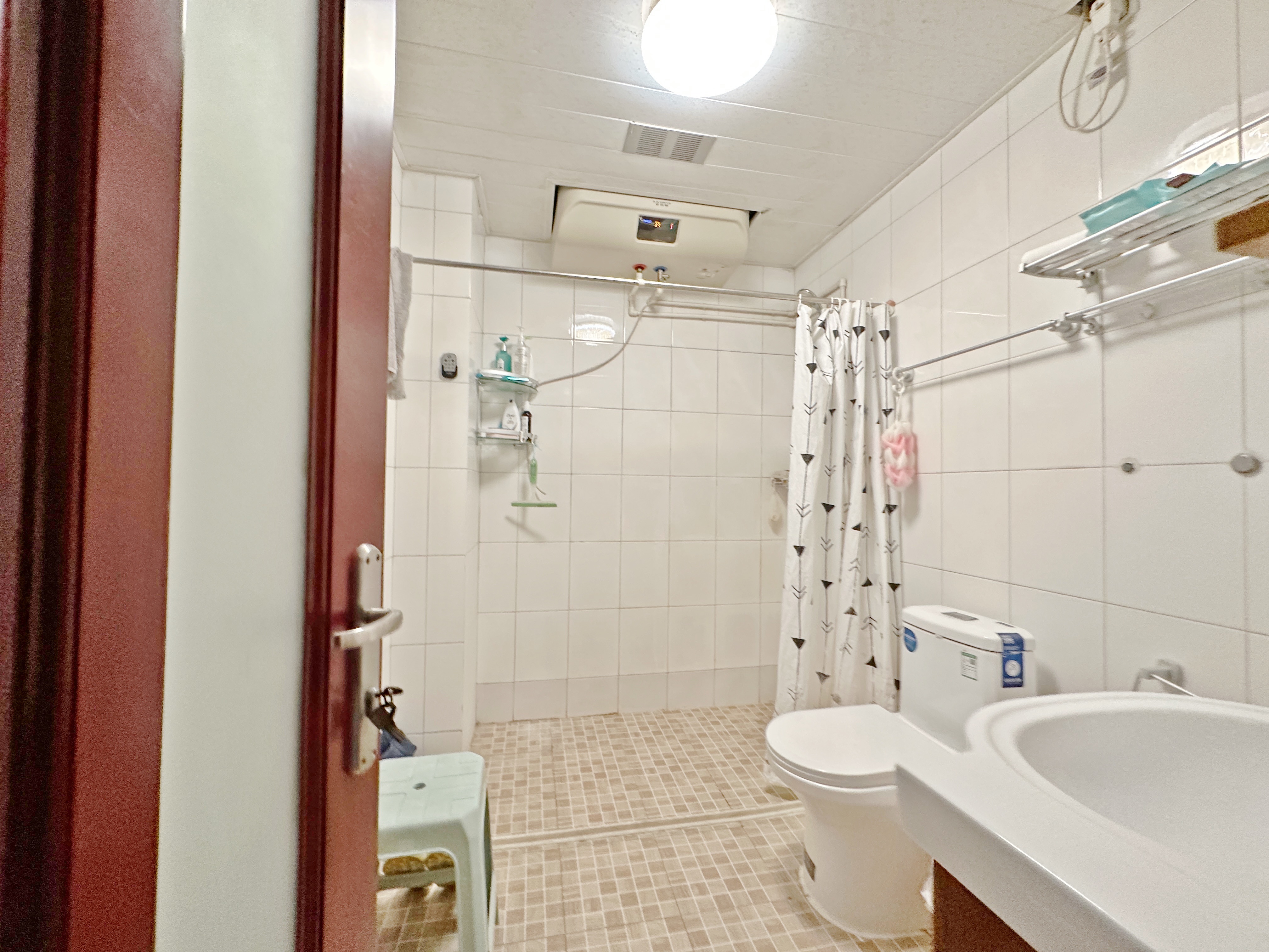 卧龙花园龙泰苑