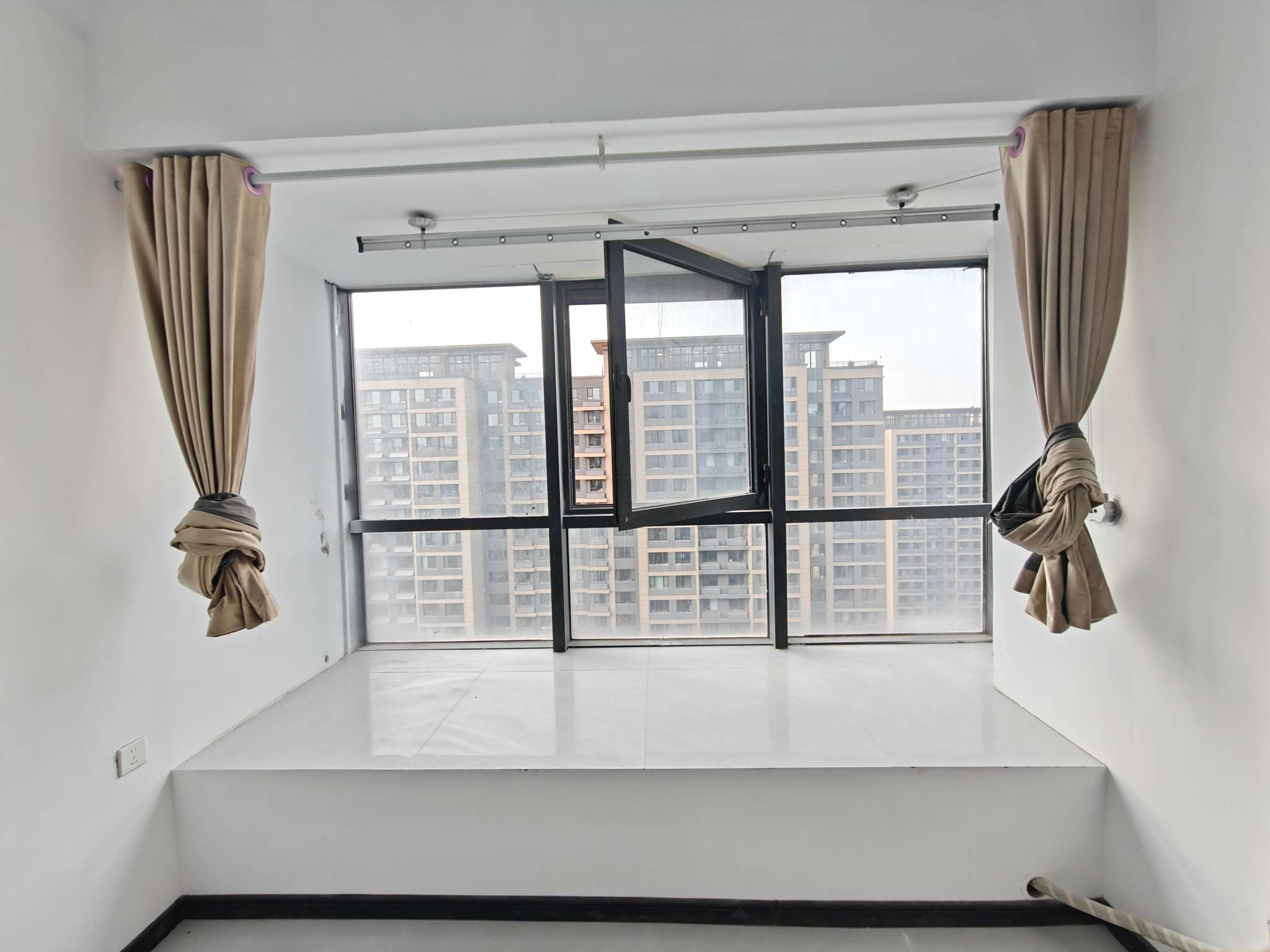 中新锦绣天地东苑一区