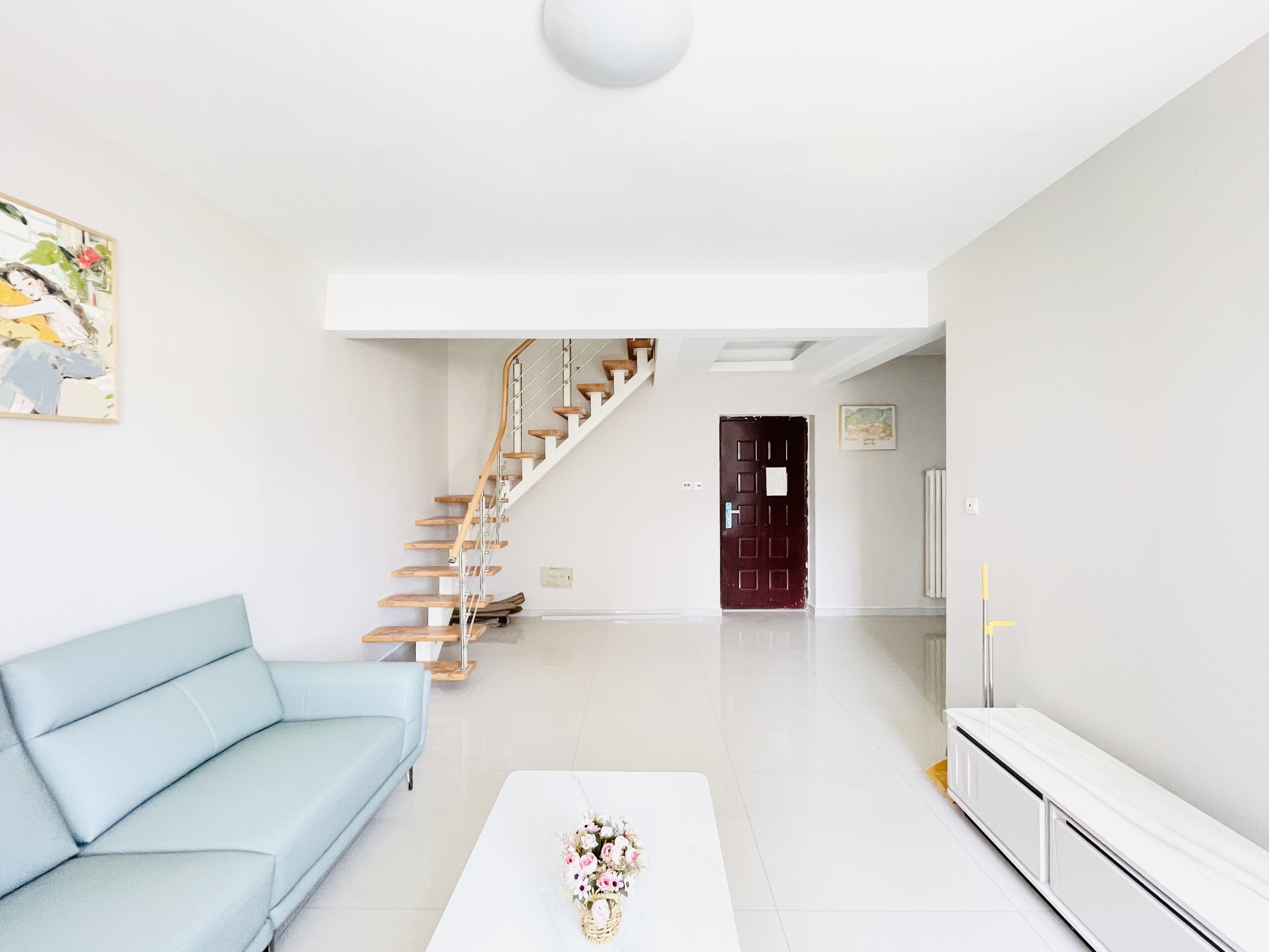  丁豪蓝调国际 南北