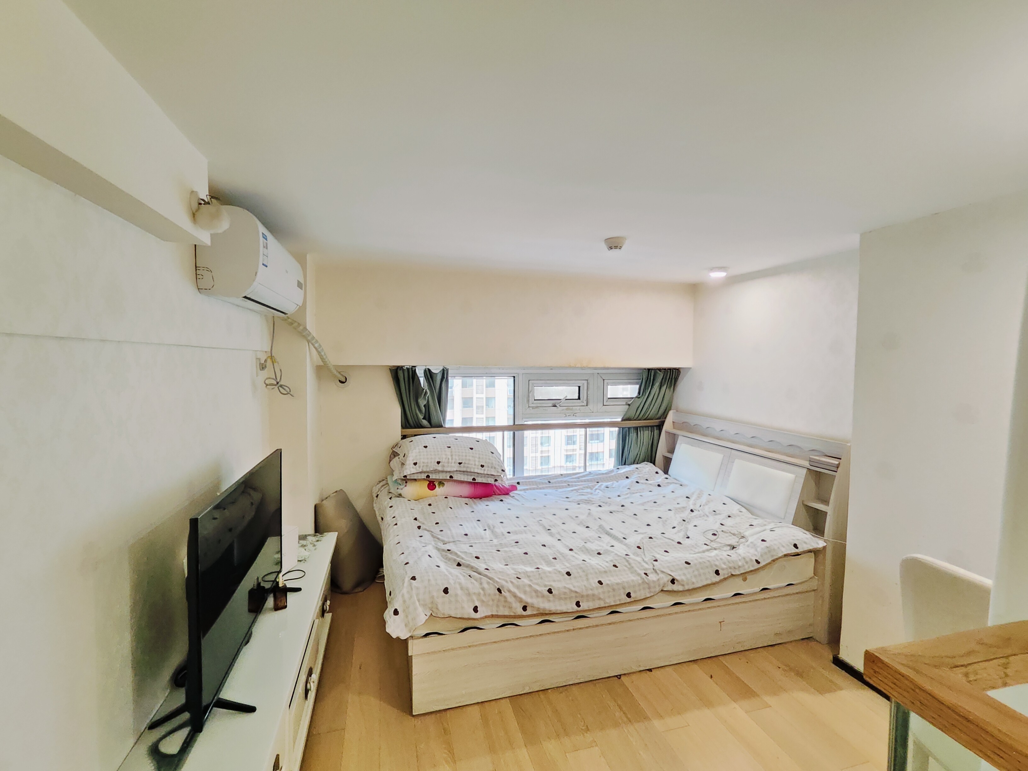 恒大滨河左岸公寓(临湖公馆花园)