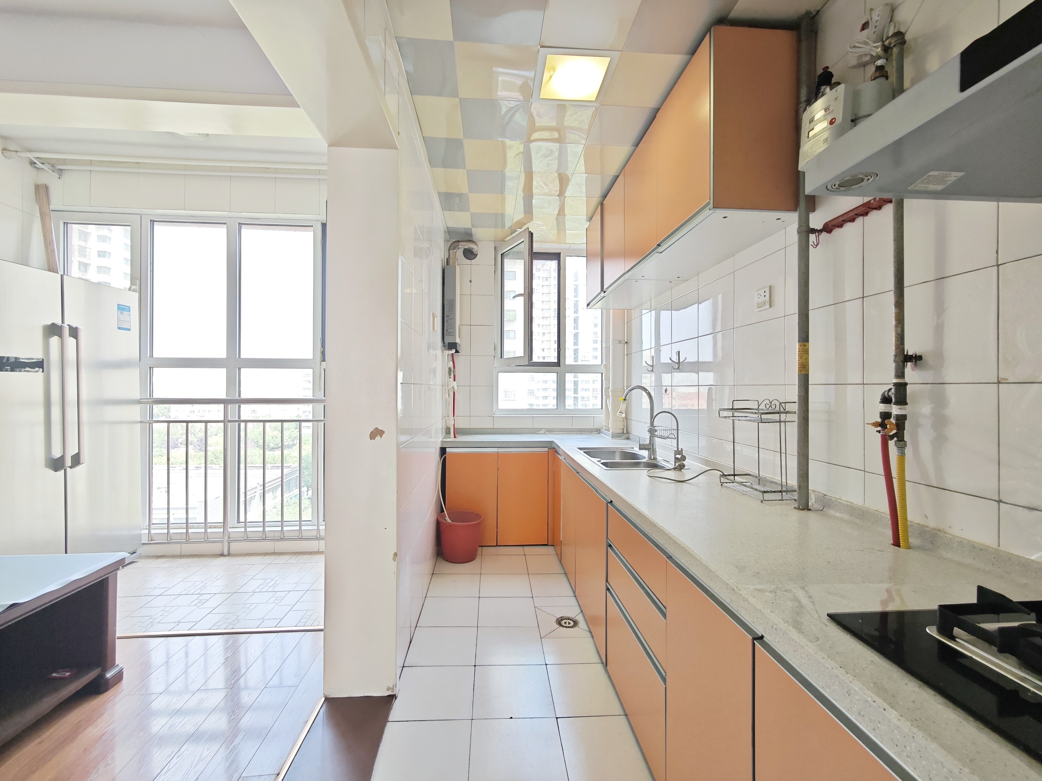 新世界阳光花园