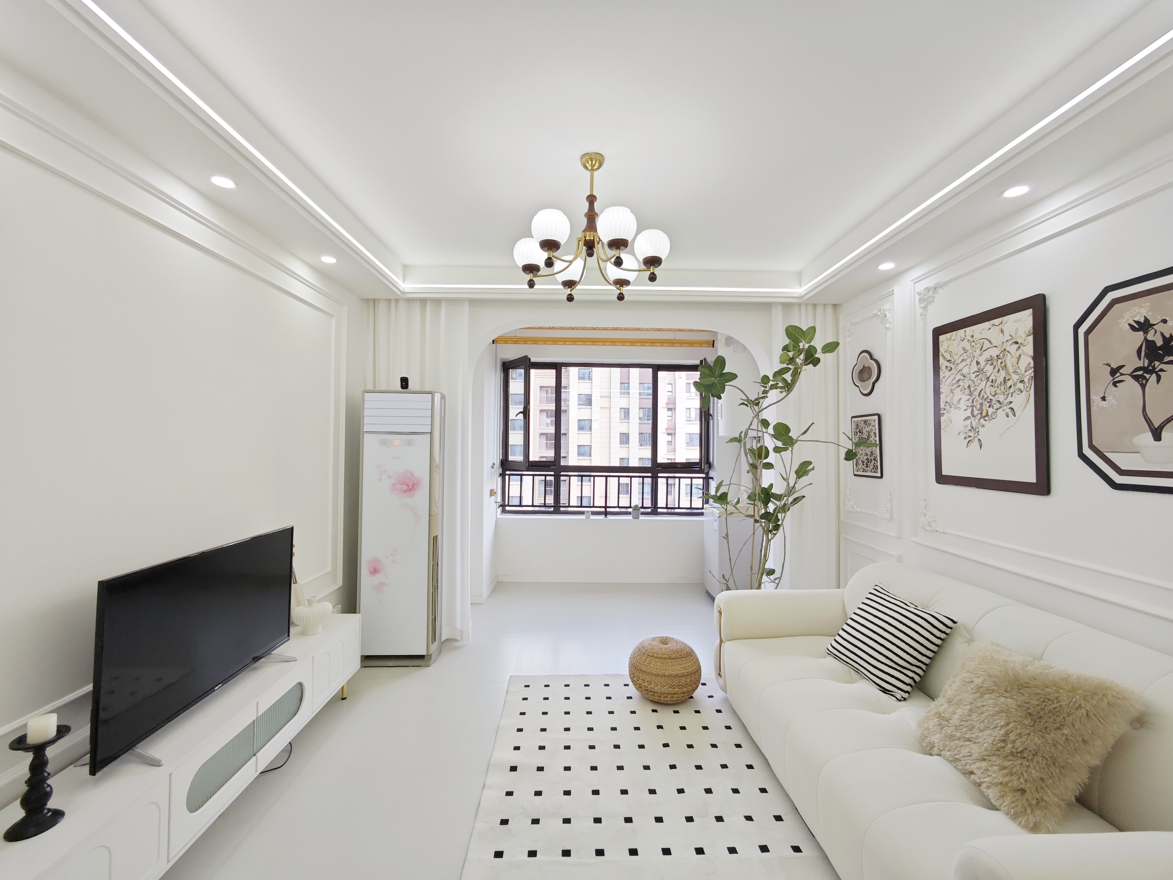 鲁邦奥林逸城东区