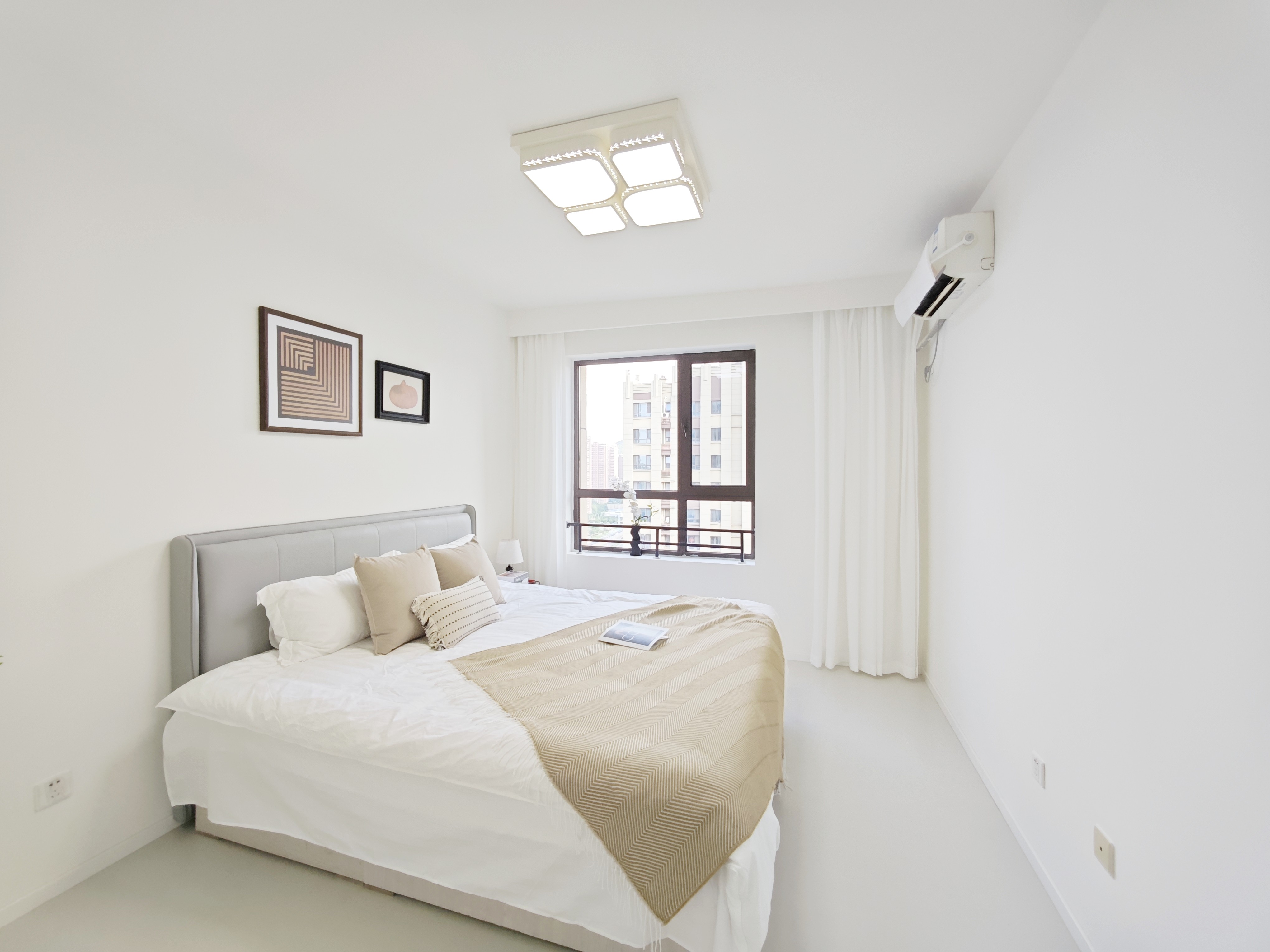 鲁邦奥林逸城东区