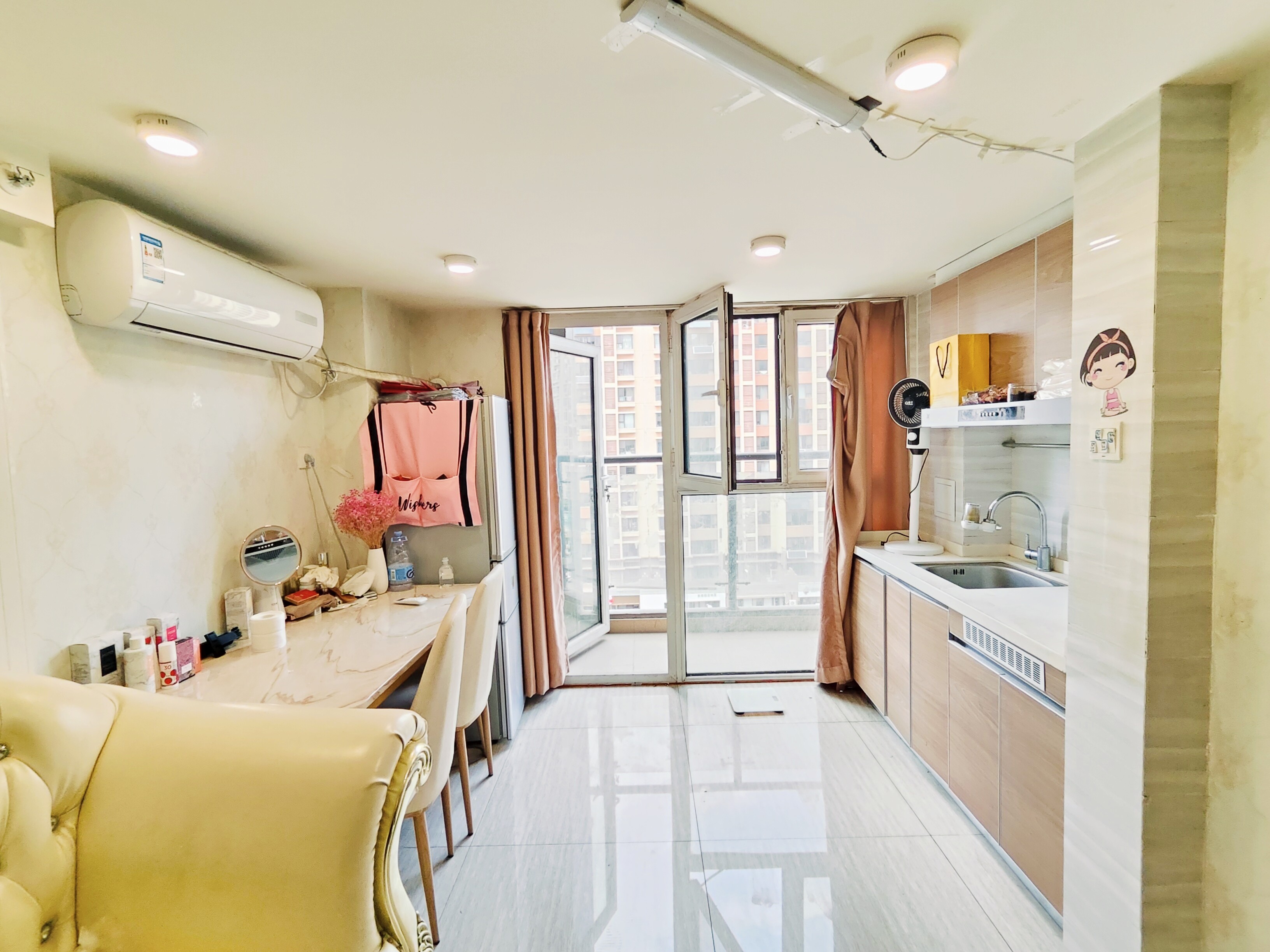 恒大滨河左岸公寓(临湖公馆花园)