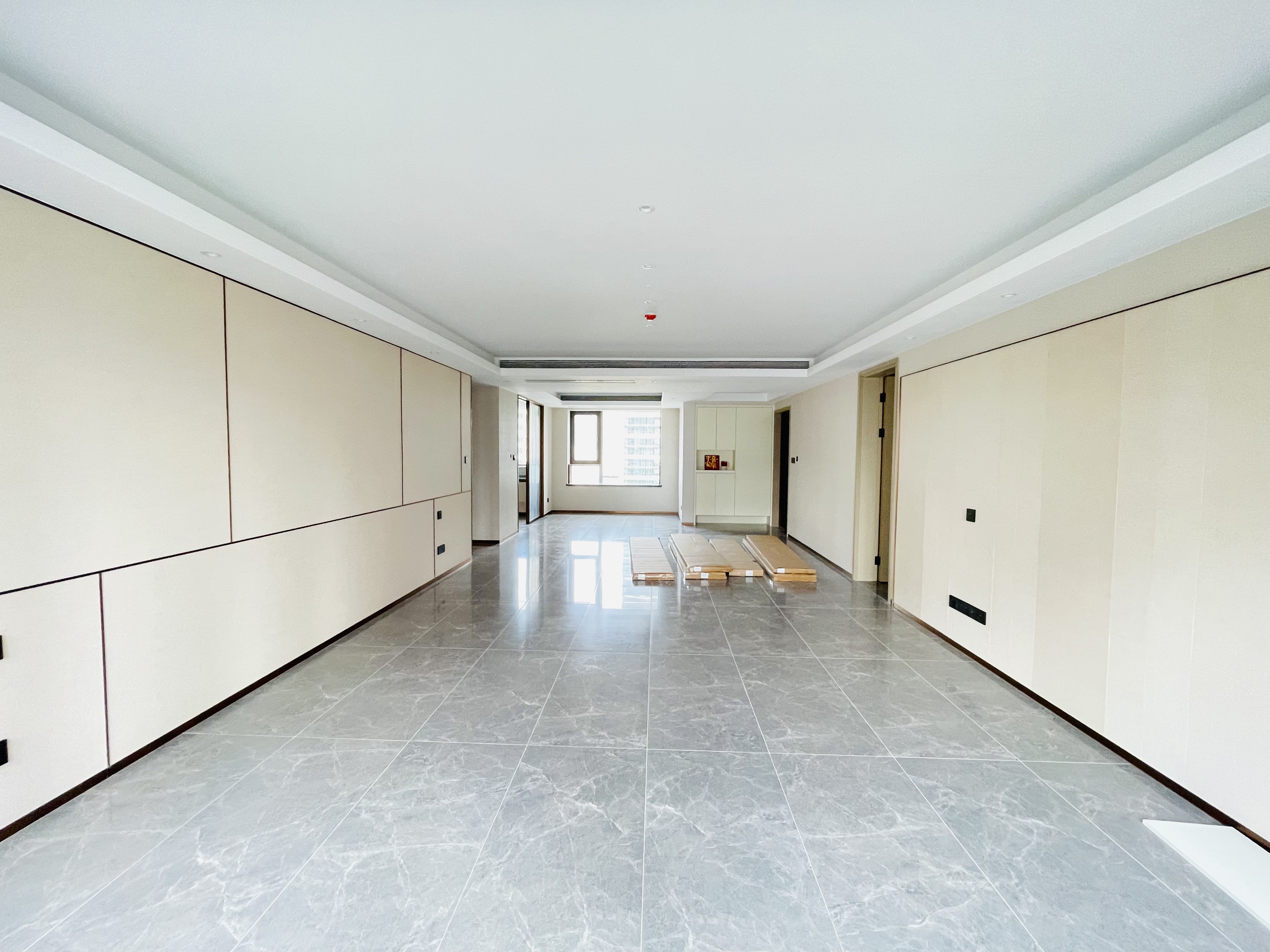  绿城深蓝公馆  南