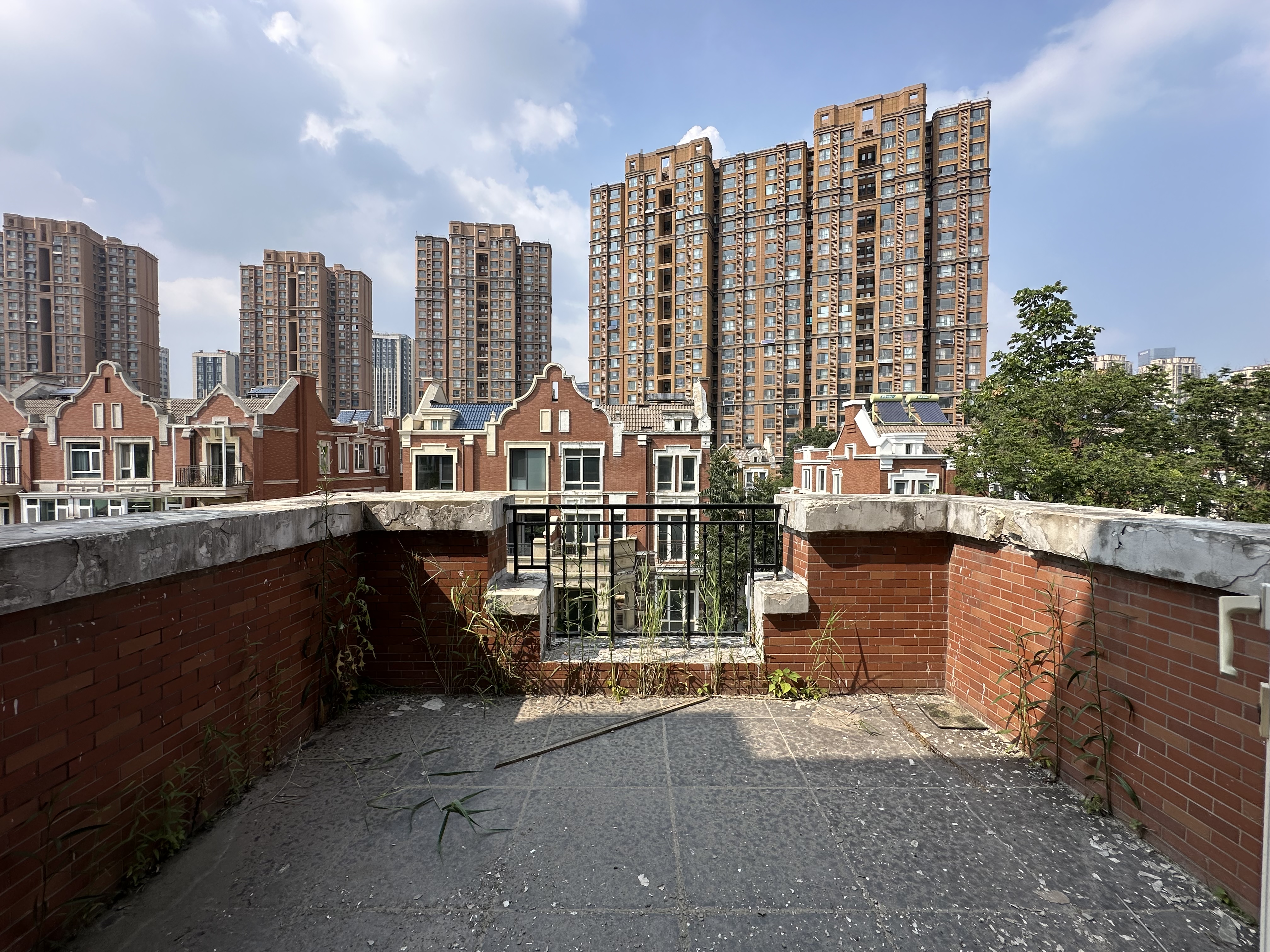 中海奥龙观邸别墅