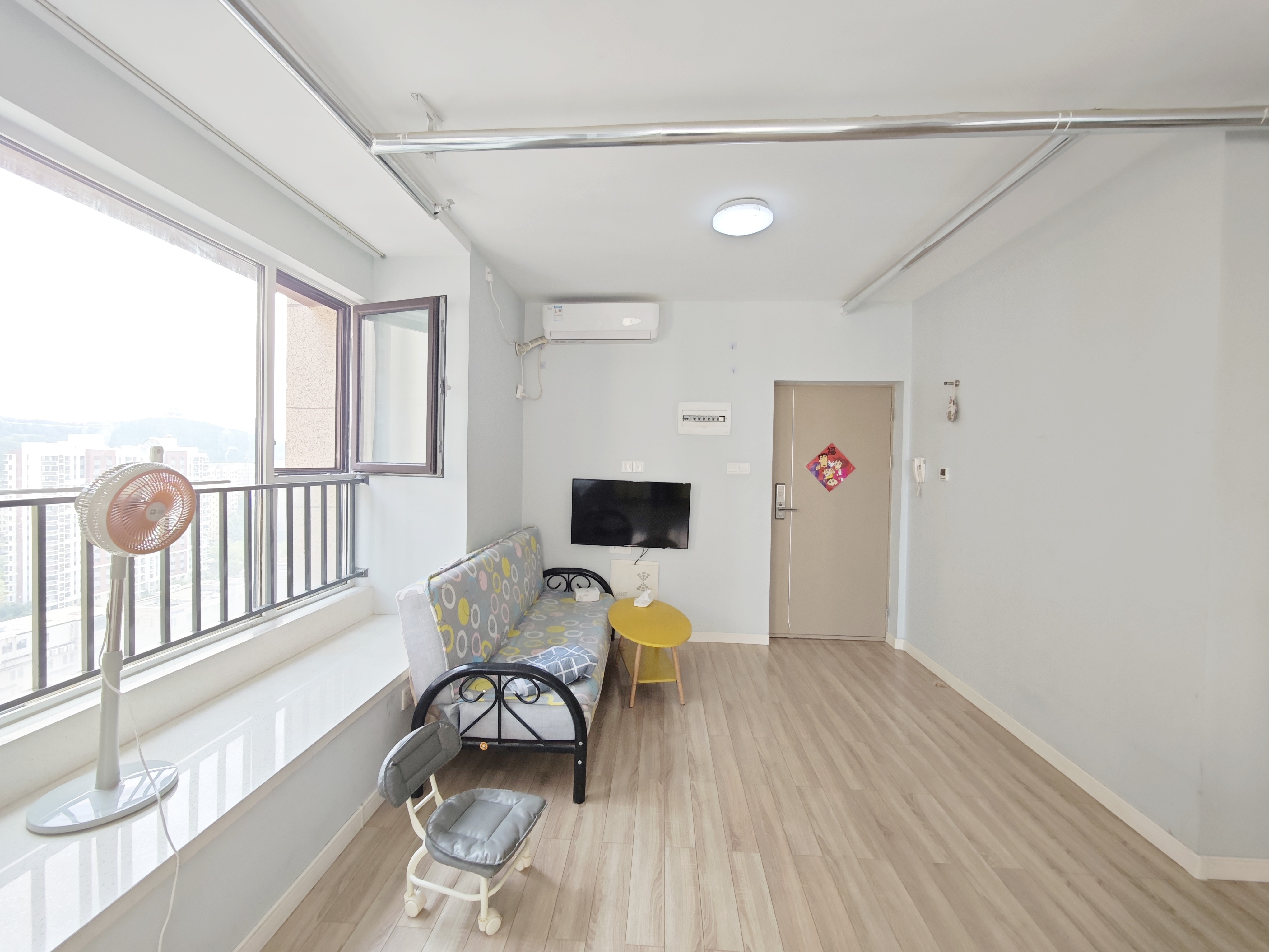  万科麓公馆 南北