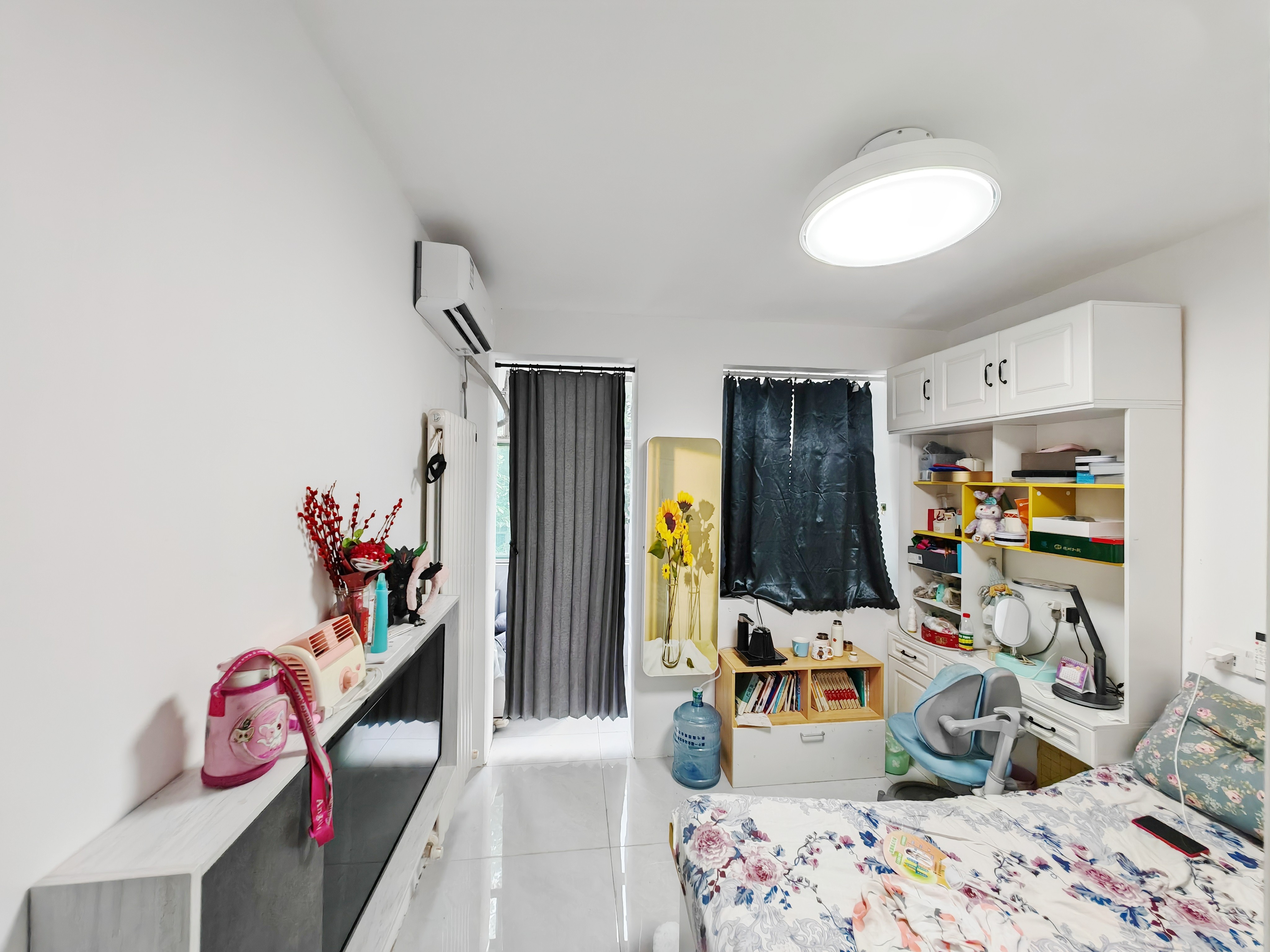  燕子山路32号院 南北