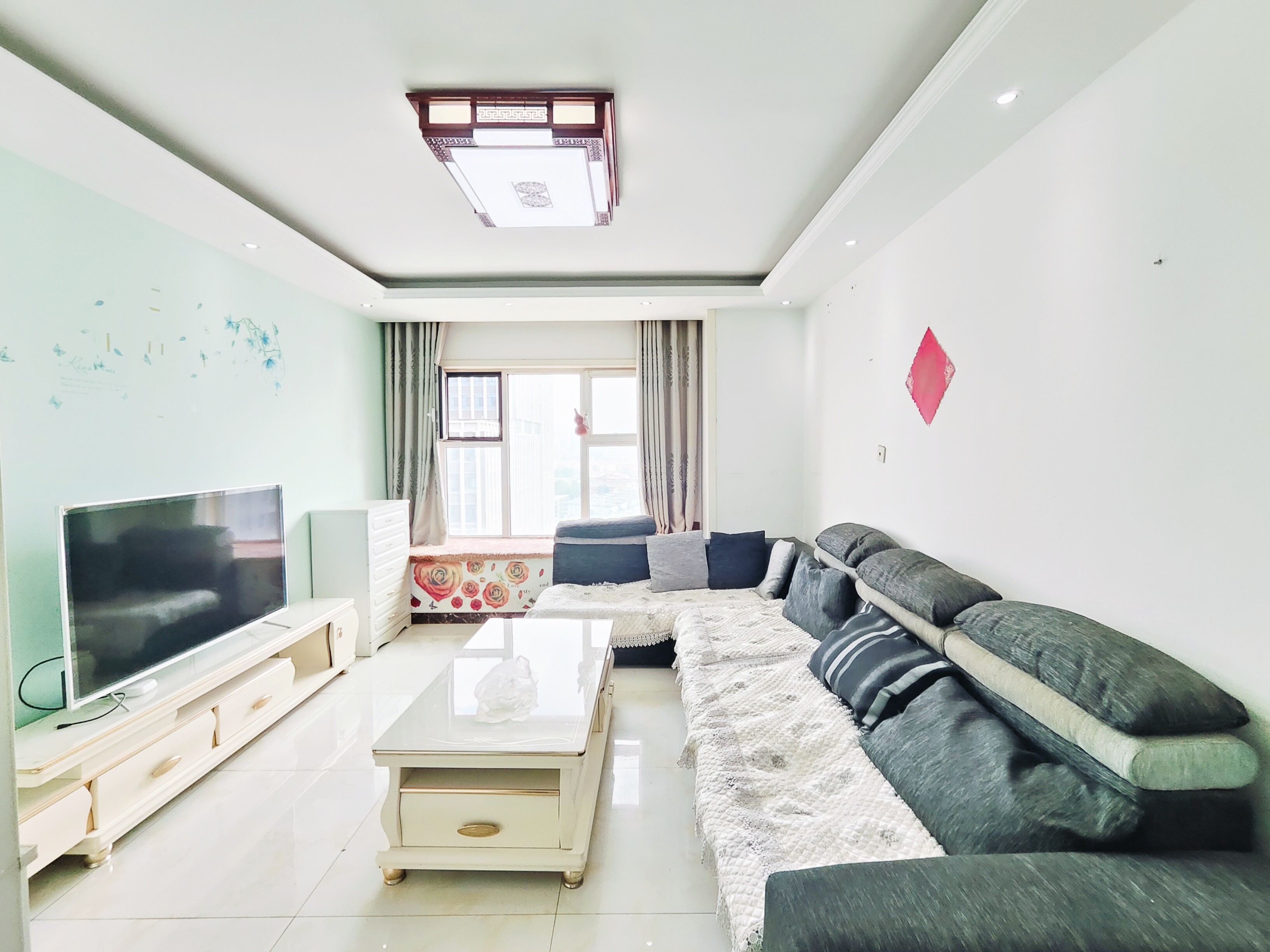  荣盛锦绣澜湾 南北