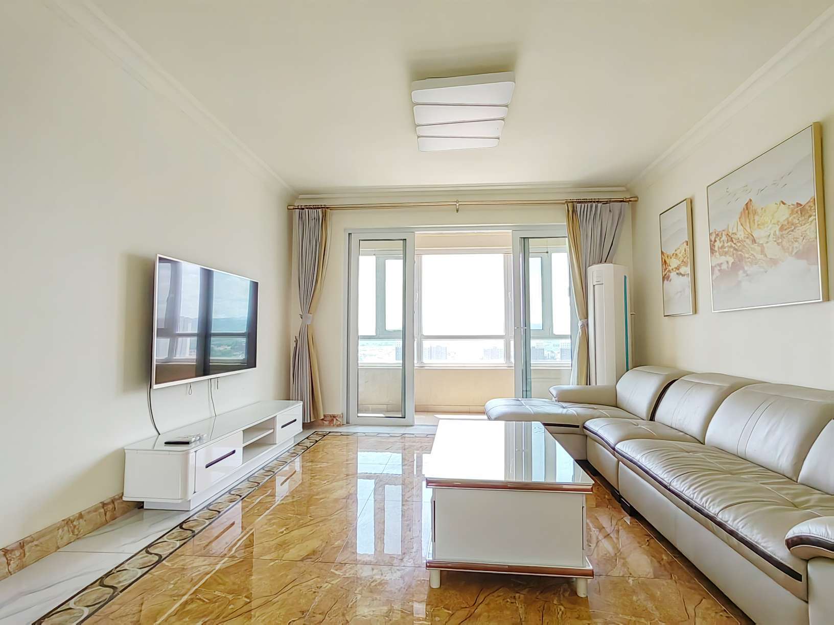  精装修大四室 保养好 定制橱柜 送车位 