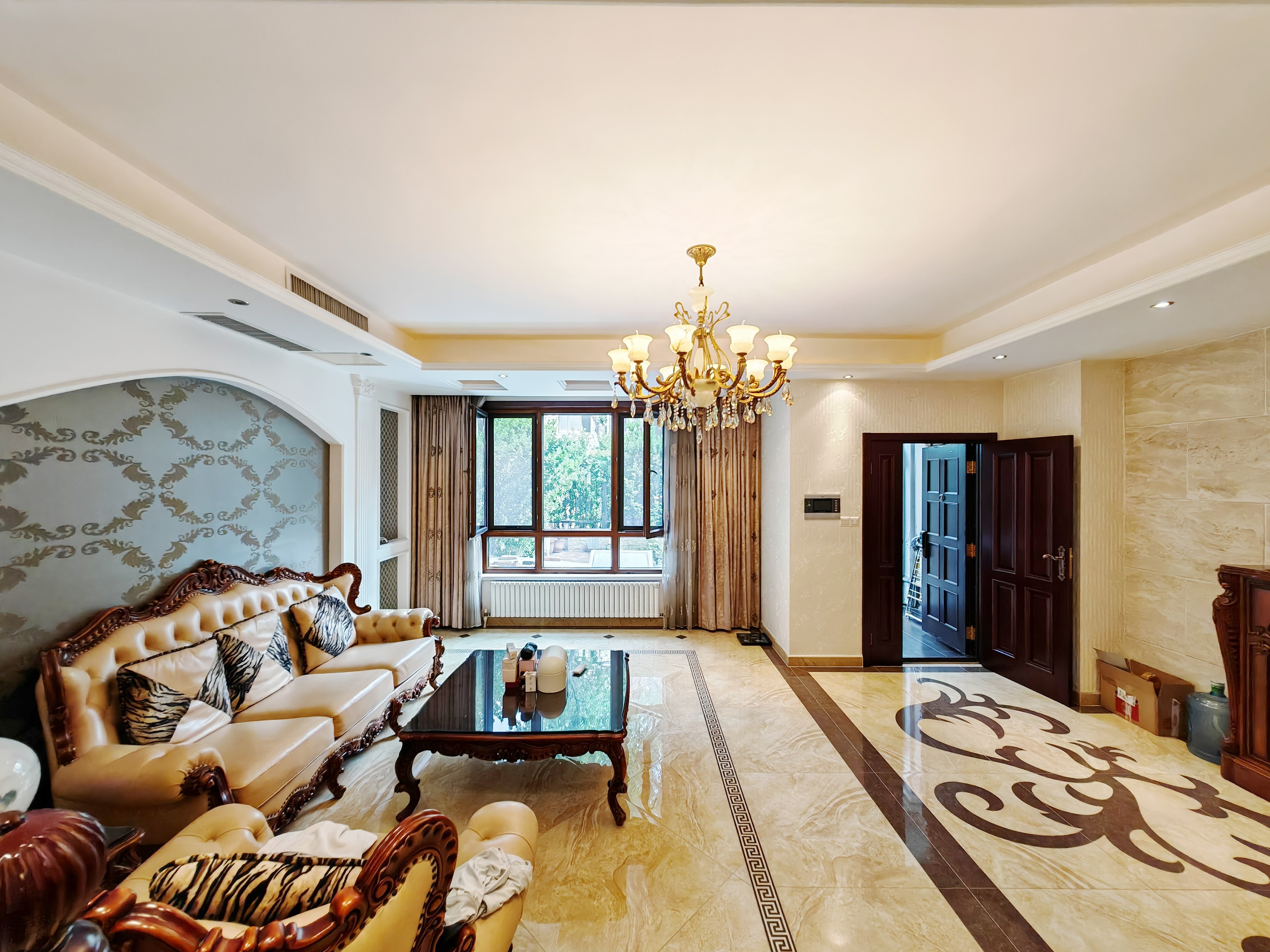  国华东方美郡 南北