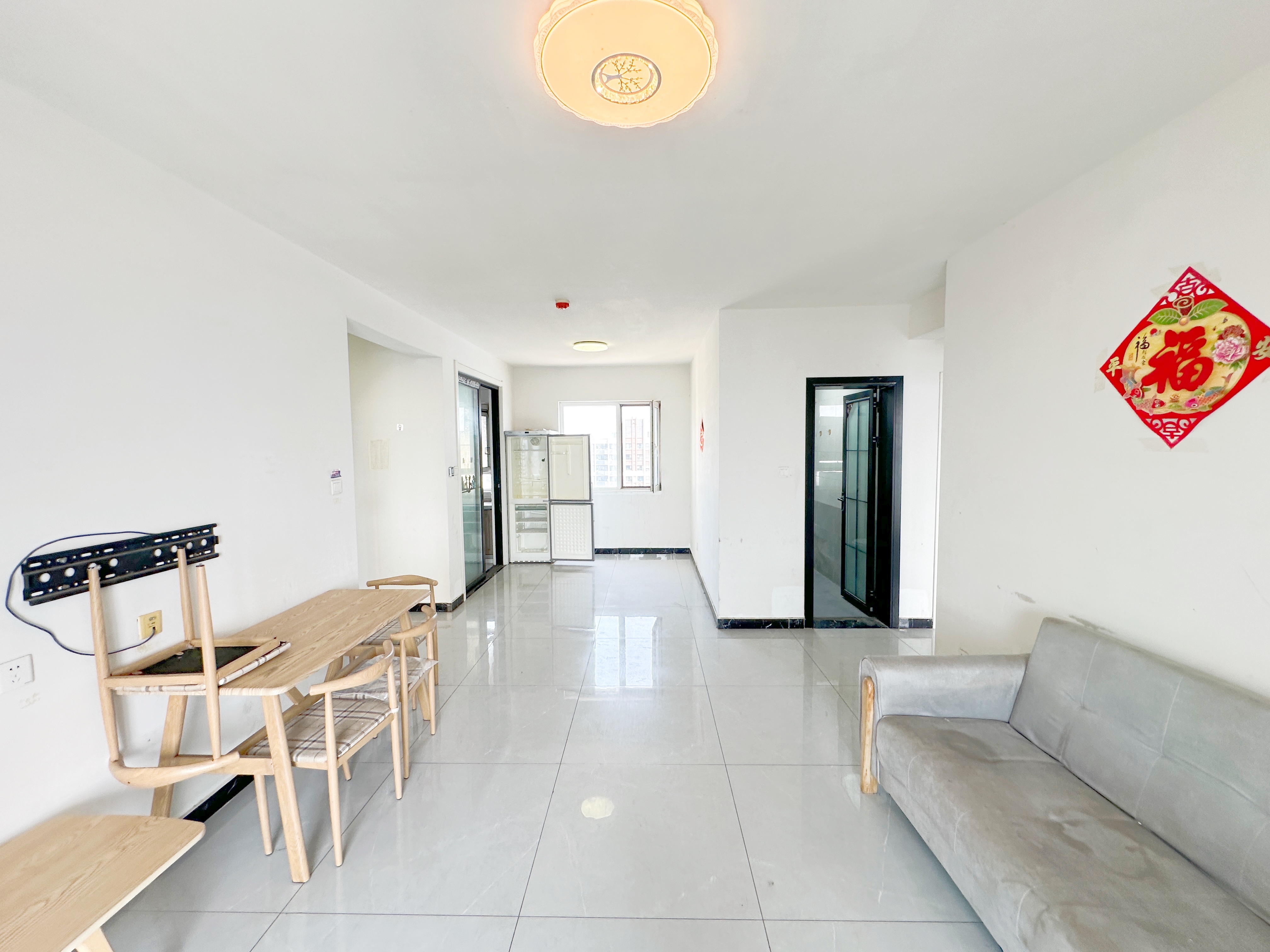  荣盛花语馨苑 南