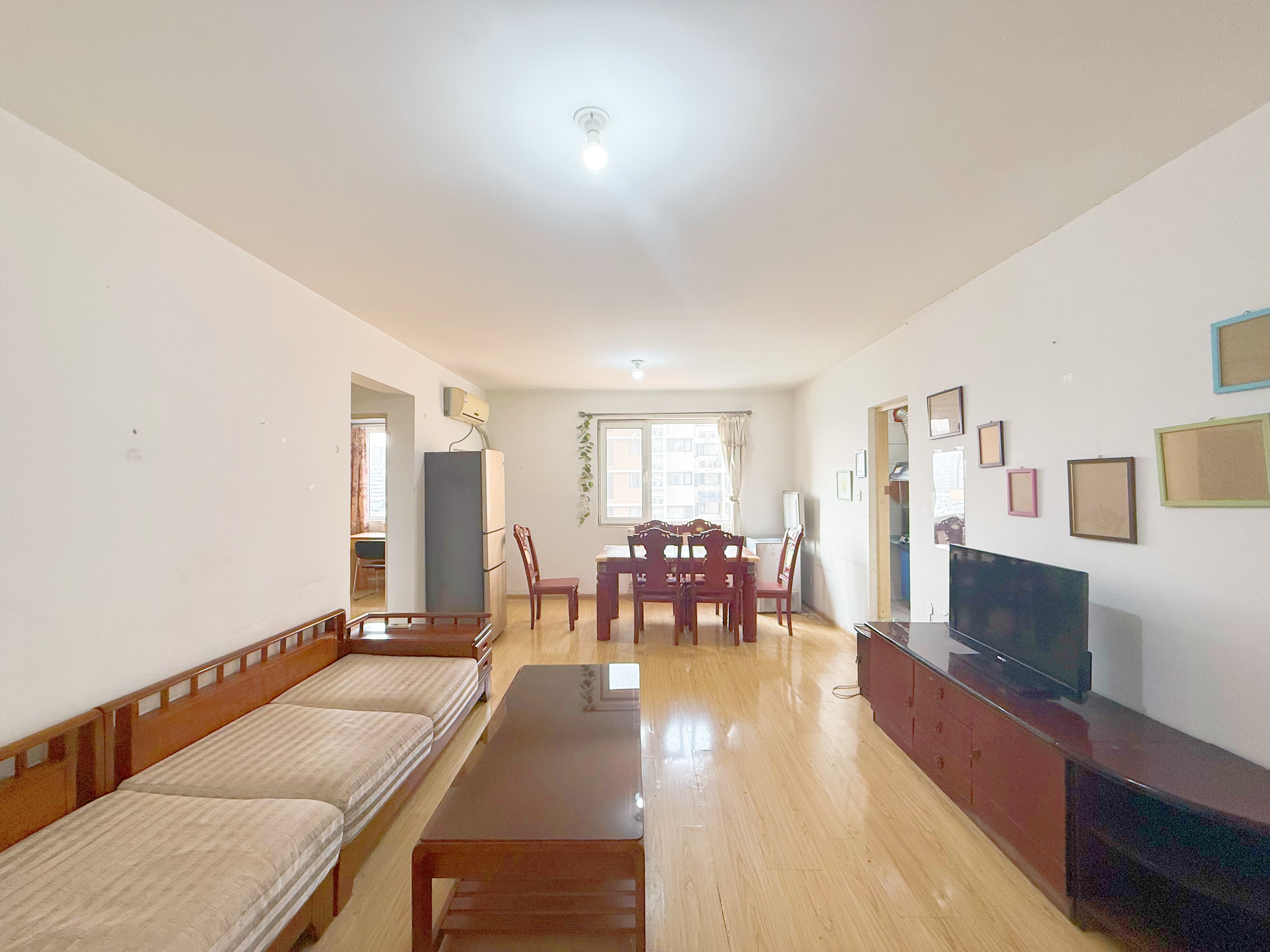  大明湖泉馨居 南北