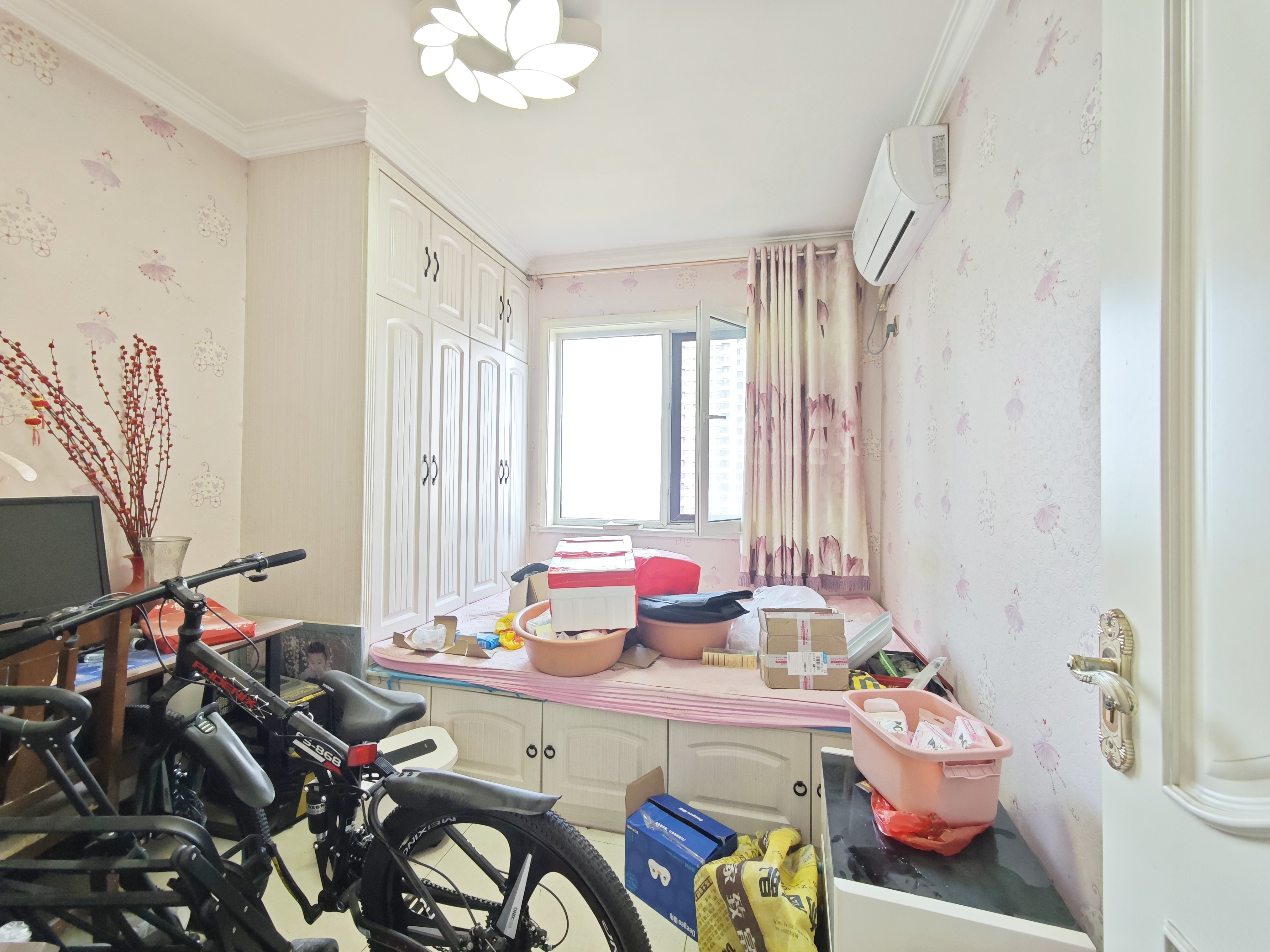 绿地新里香榭丽公馆