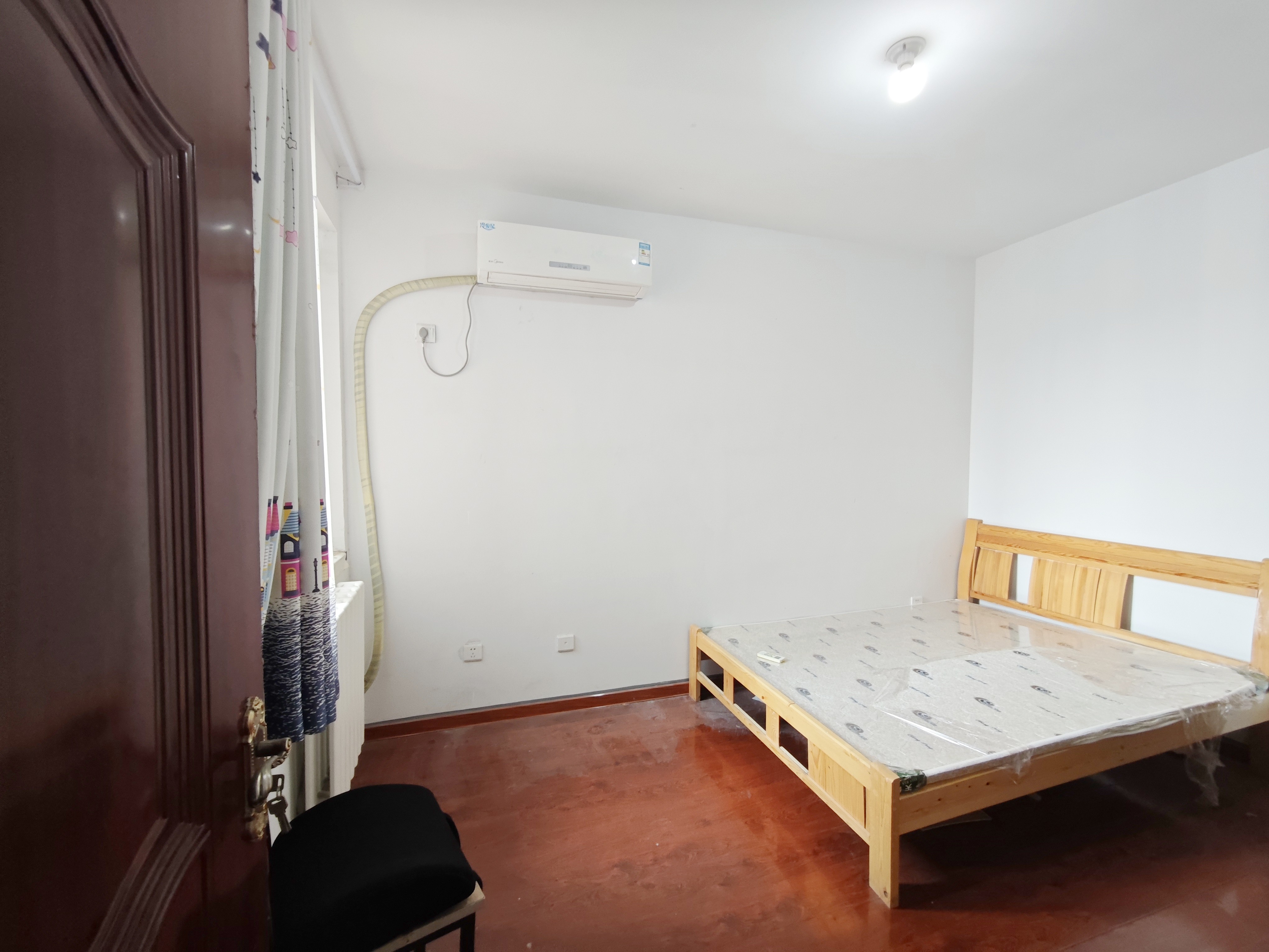 东城逸家逸贤园