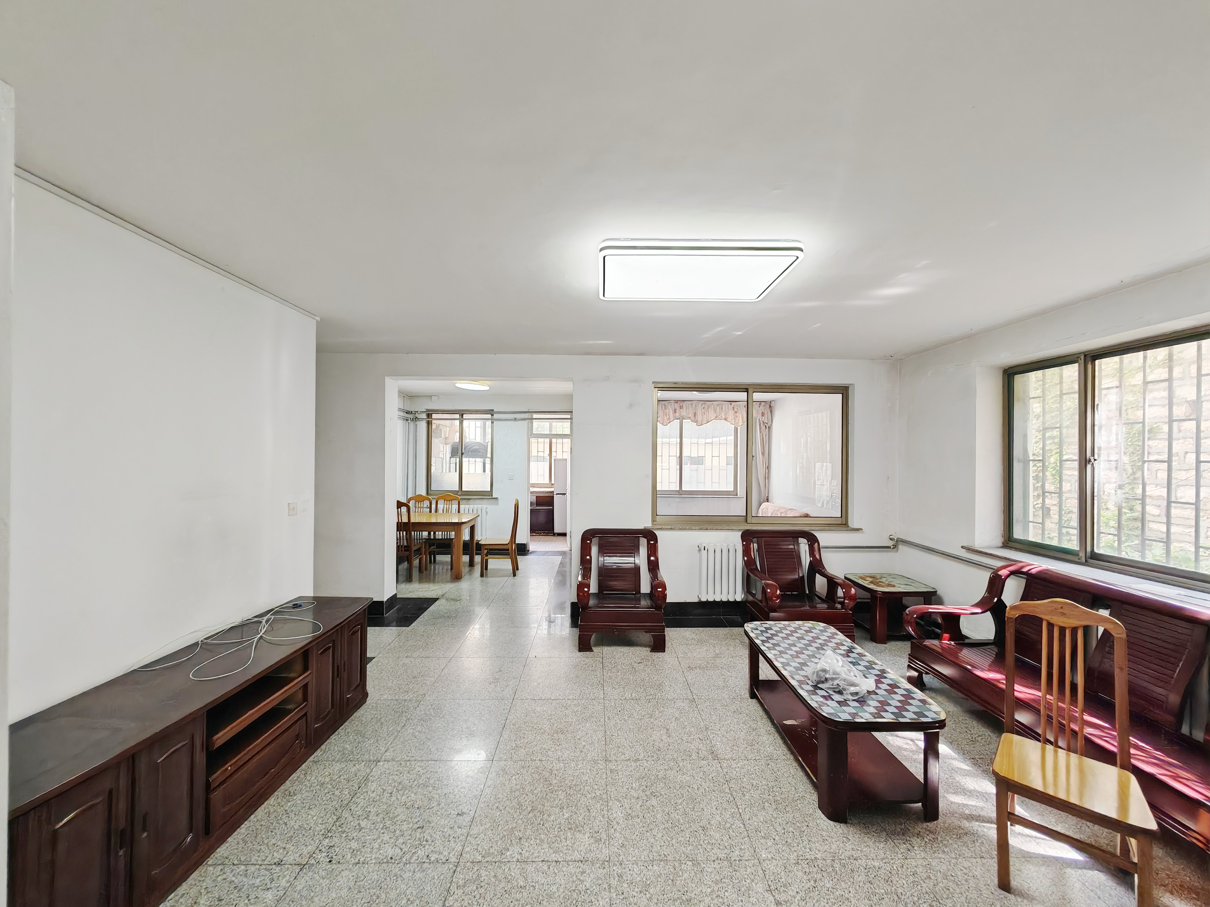 燕子山西路18号（内燃机宿舍）