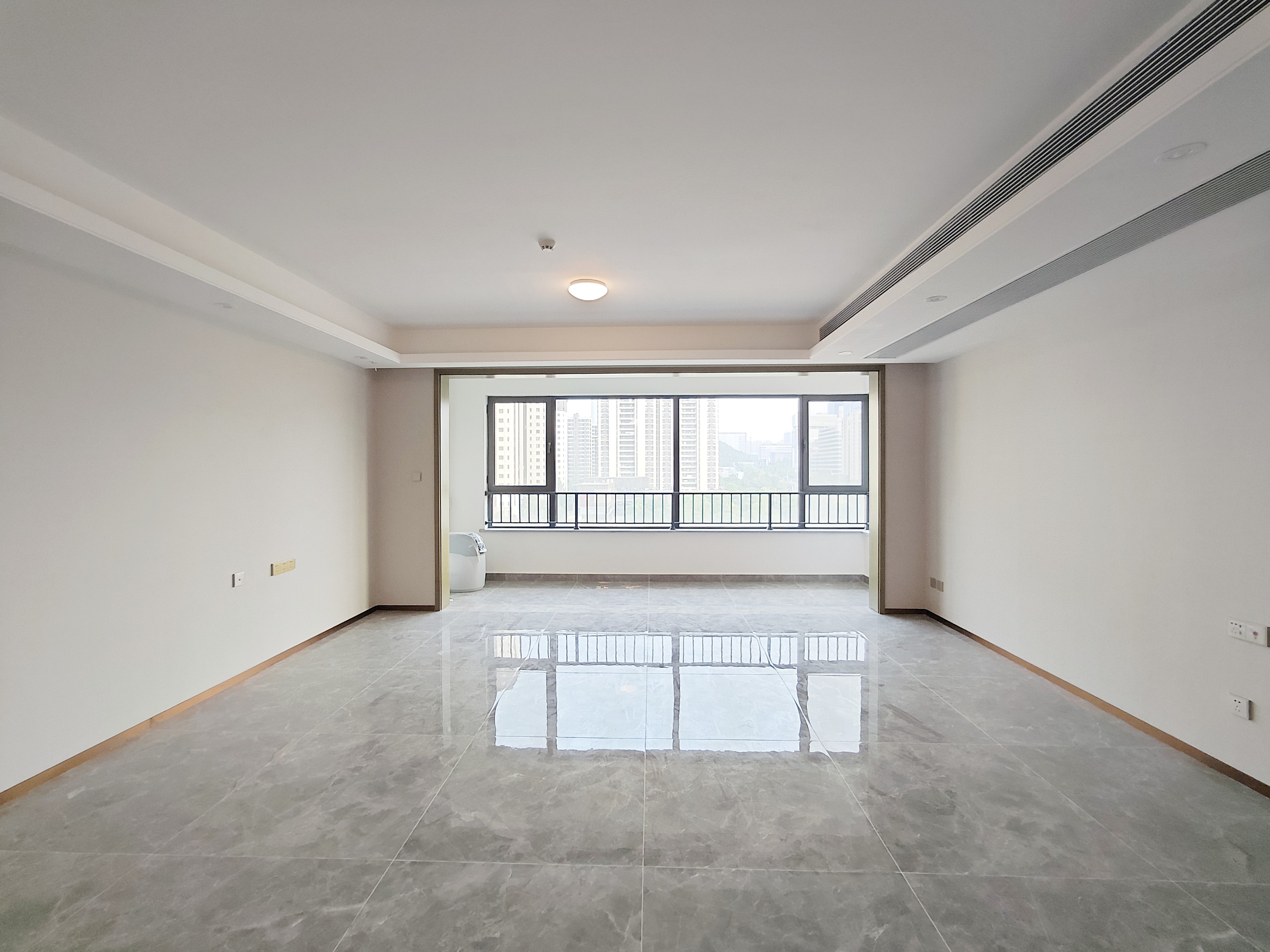  奥体铂悦府 南北