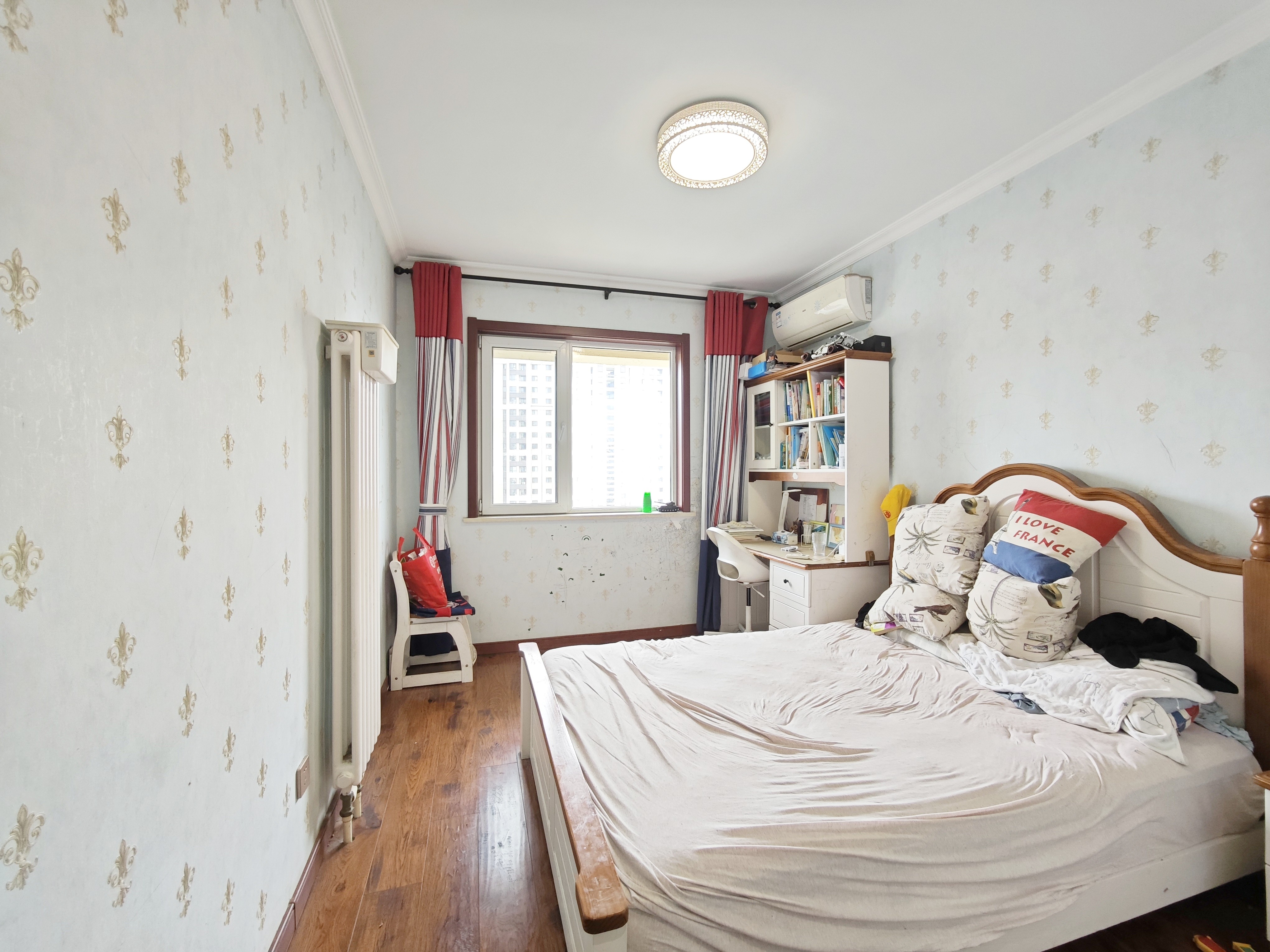 绿地新里香榭丽公馆