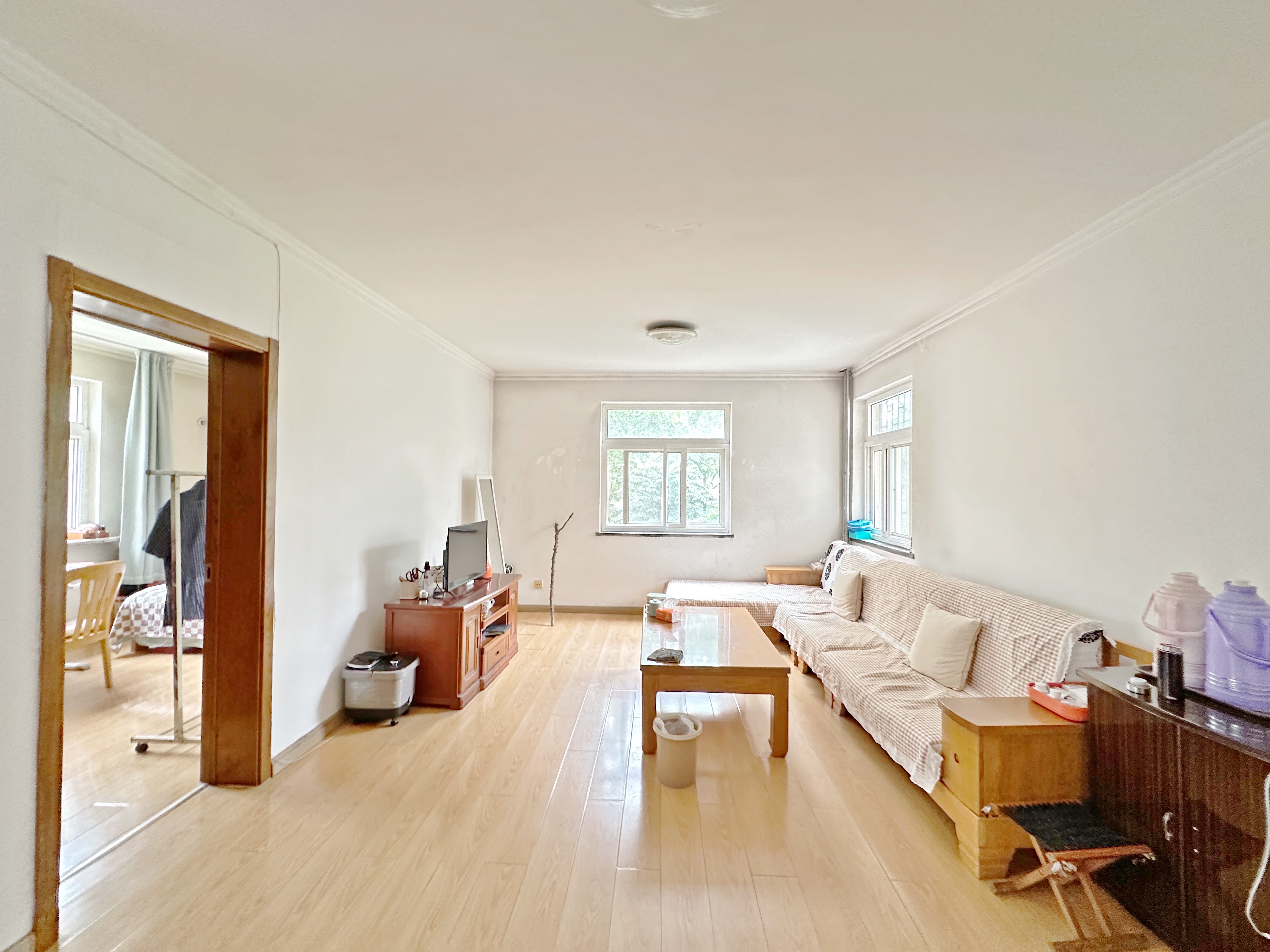  济南大学西校区宿舍 南北