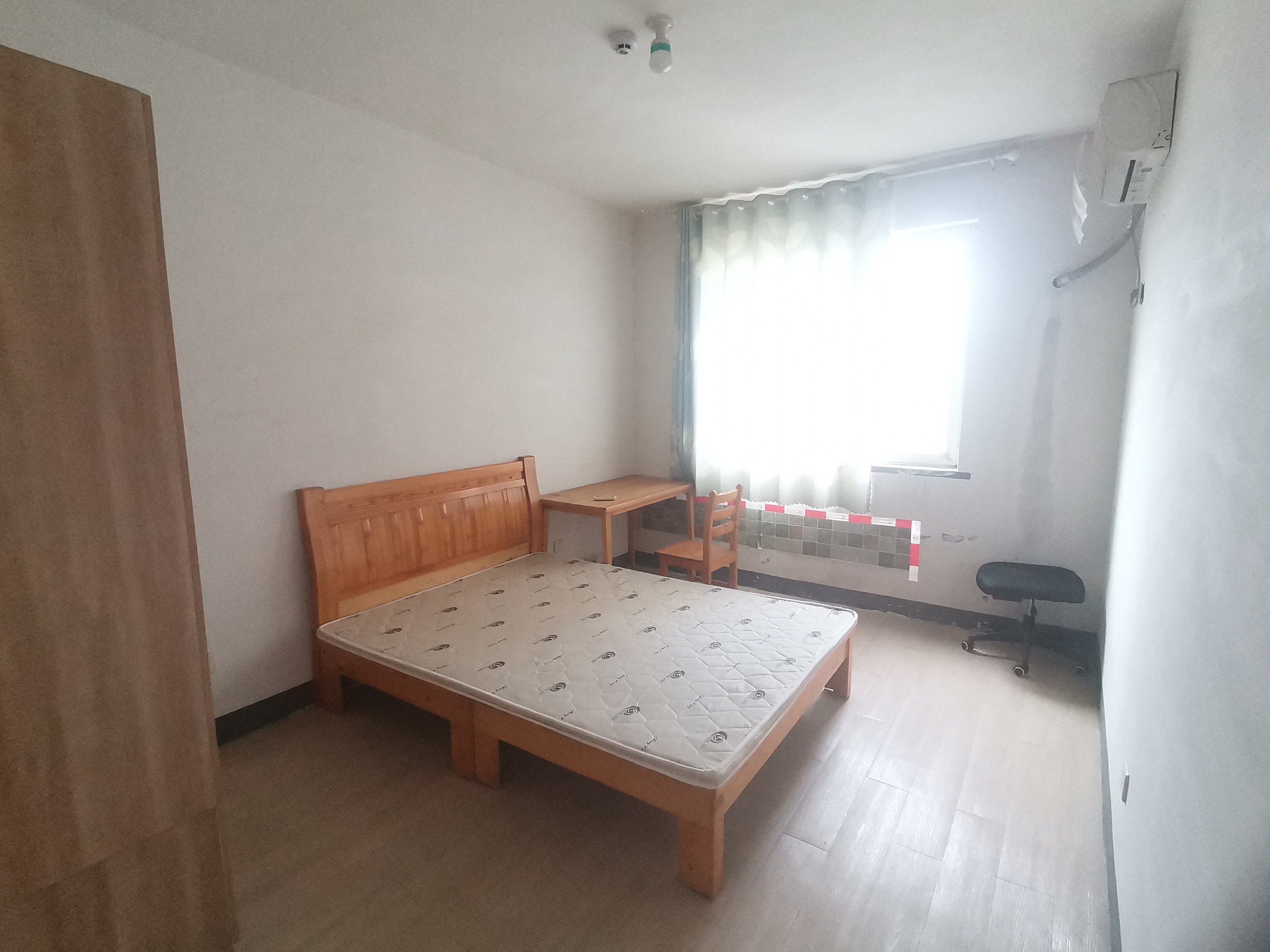 天鸿万象新天四区