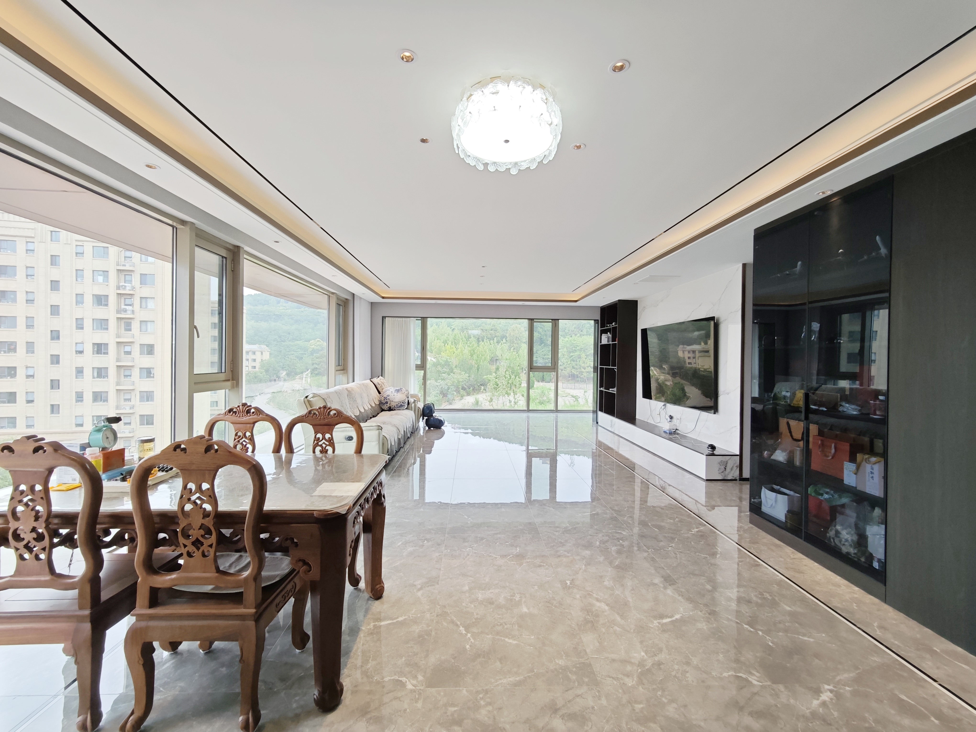  金麟企业家 南北