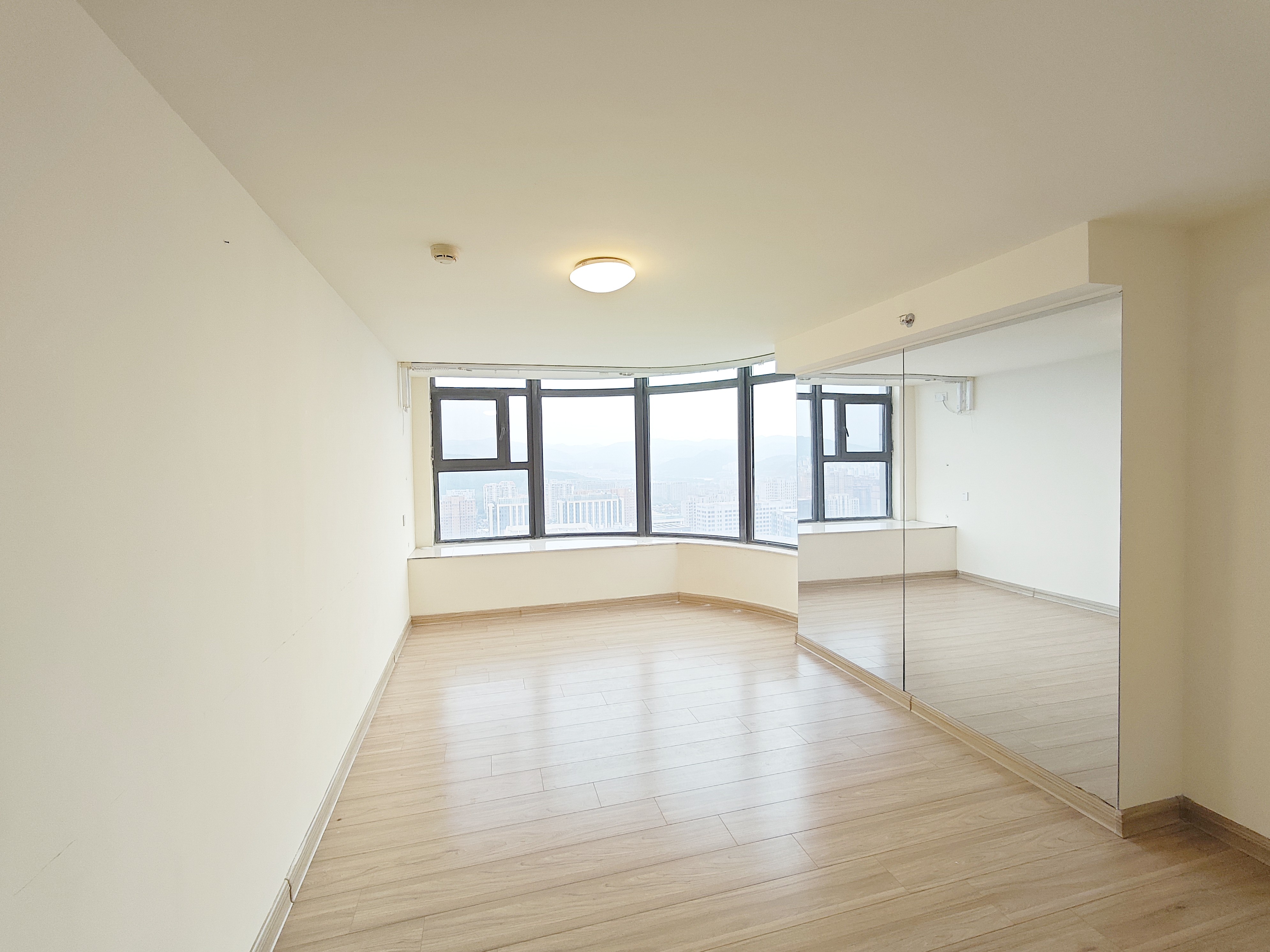 碧桂园凤凰中心